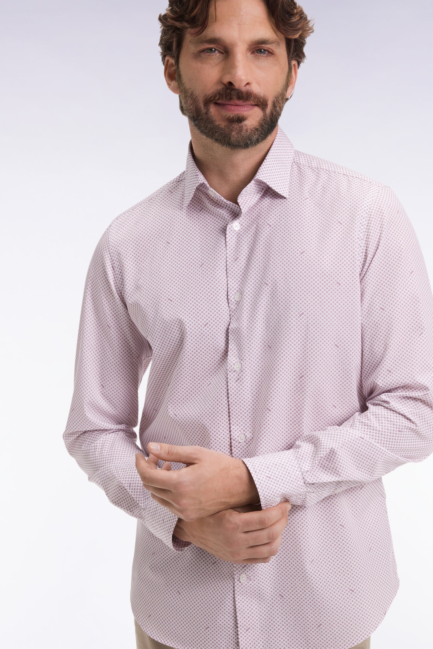 Chemise en popeline de coton à micro-motifs bordeaux coupe slim