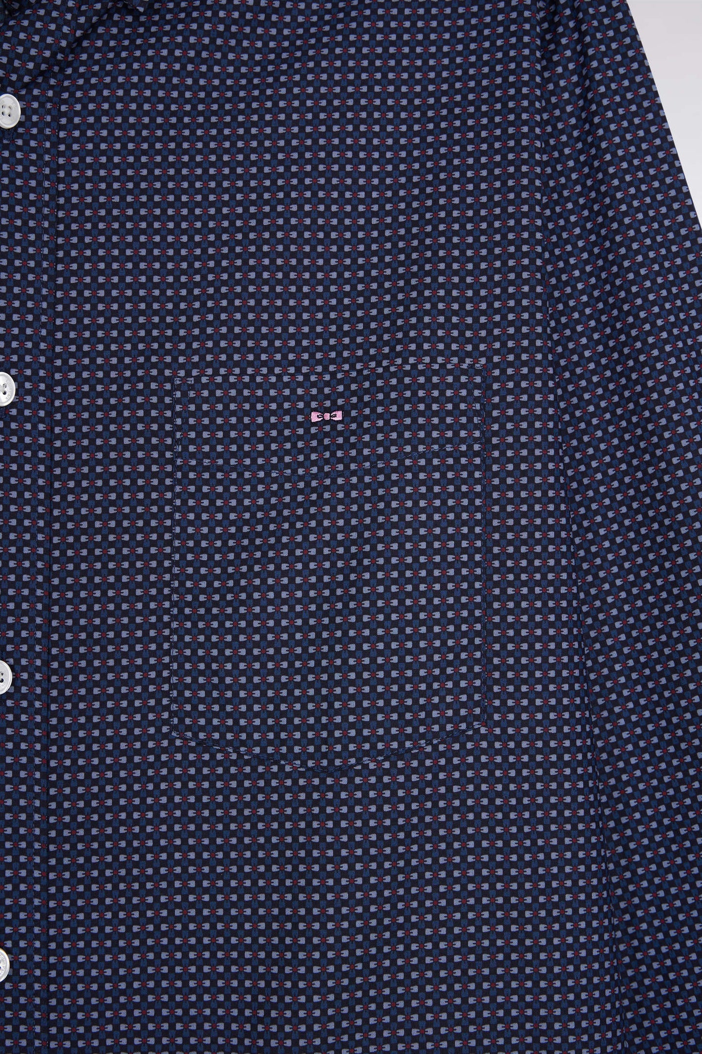 Chemise en coton Pima marine à micro-motifs nœud papillon coupe droite
