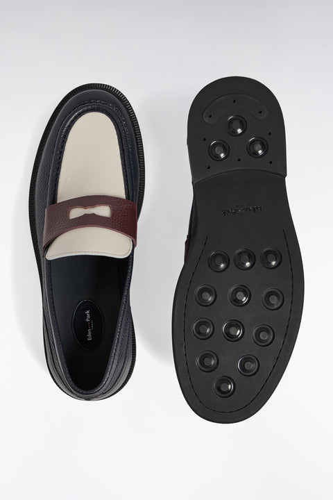 Mocassins en cuir grainé marine écrus et marron - Image 2