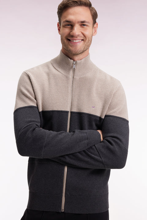 Cardigan zippé en coton bicolore beige et gris coupe droite - Image 3