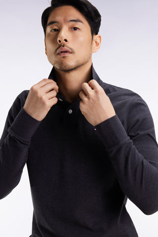 Long-sleeved polo shirt in dark grey mottled cotton, straight cut