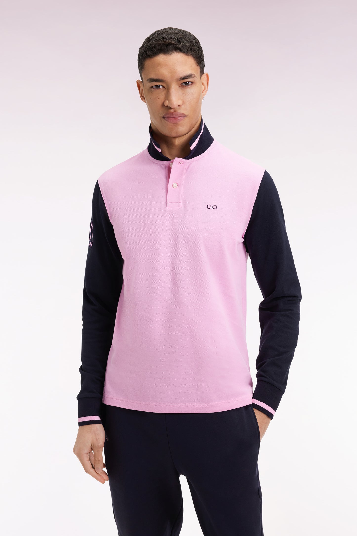 Polo à manches longues en piqué coton bicolore rose broderie 10