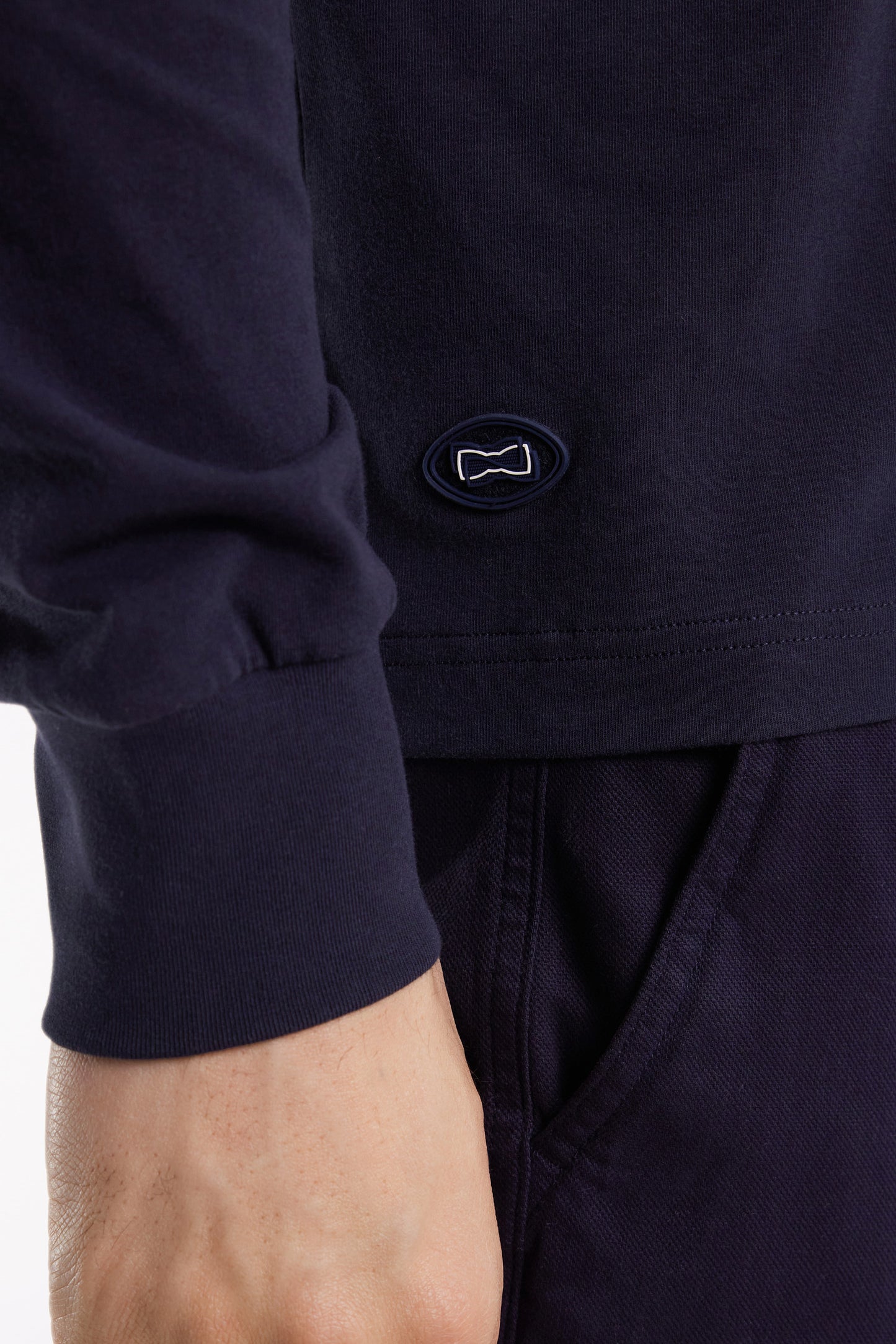 Long-sleeved turtleneck T-shirt in navy stretch cotton