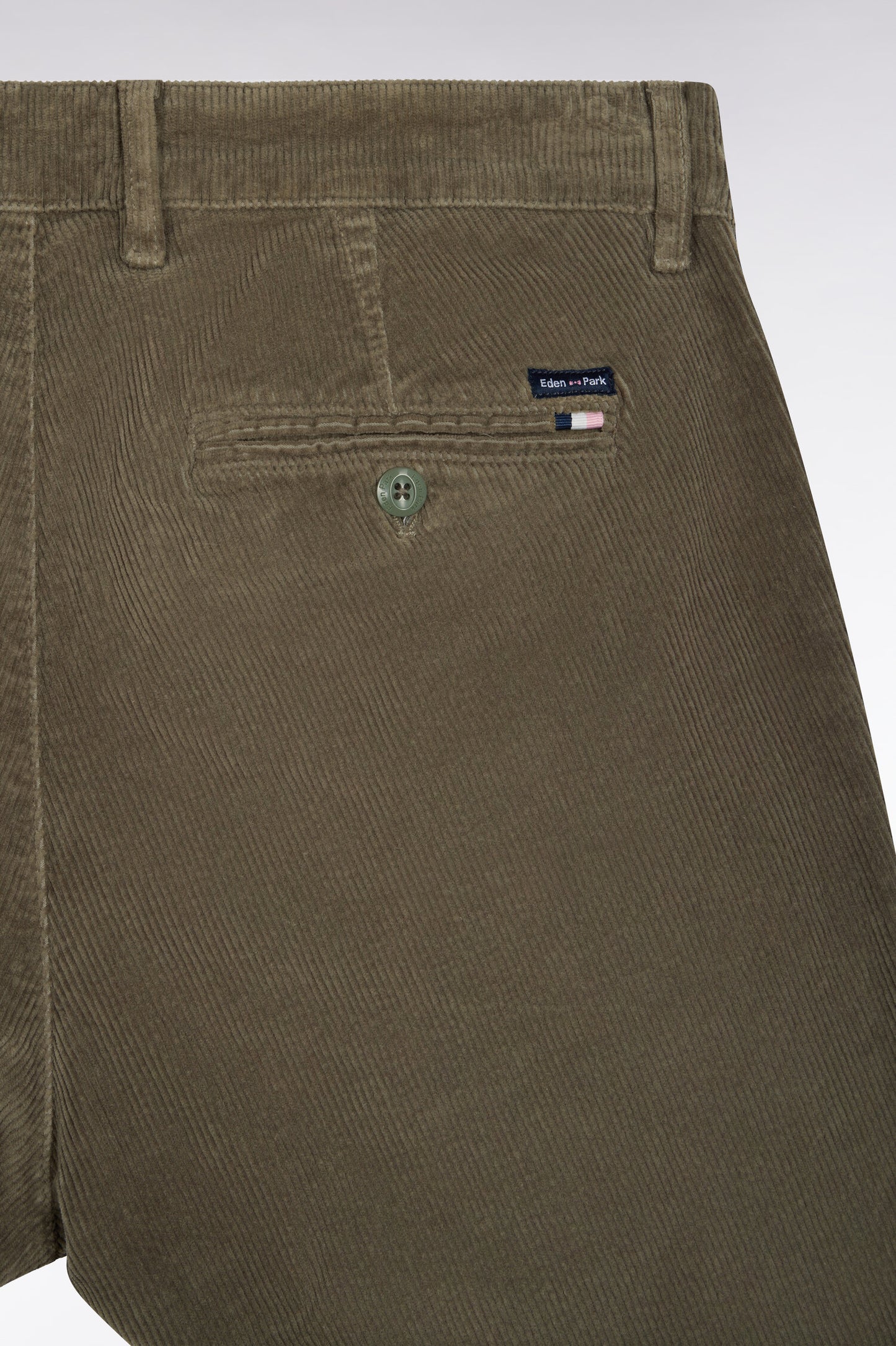 Pantalon chino sans plis en velours côtelé kaki clair coupe regular