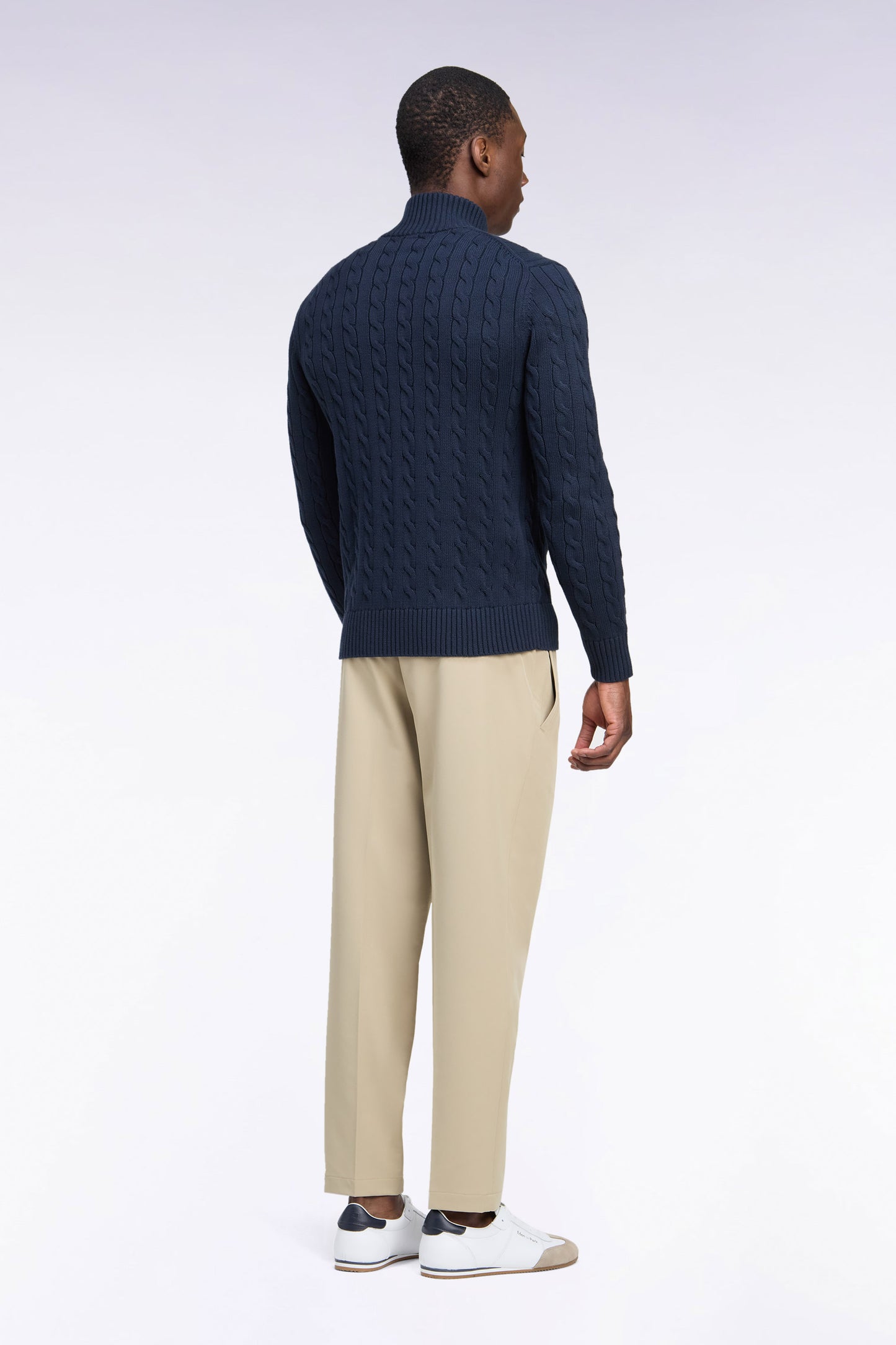 Pantalon à taille élastiquée en nylon stretch technique beige coupe Modern