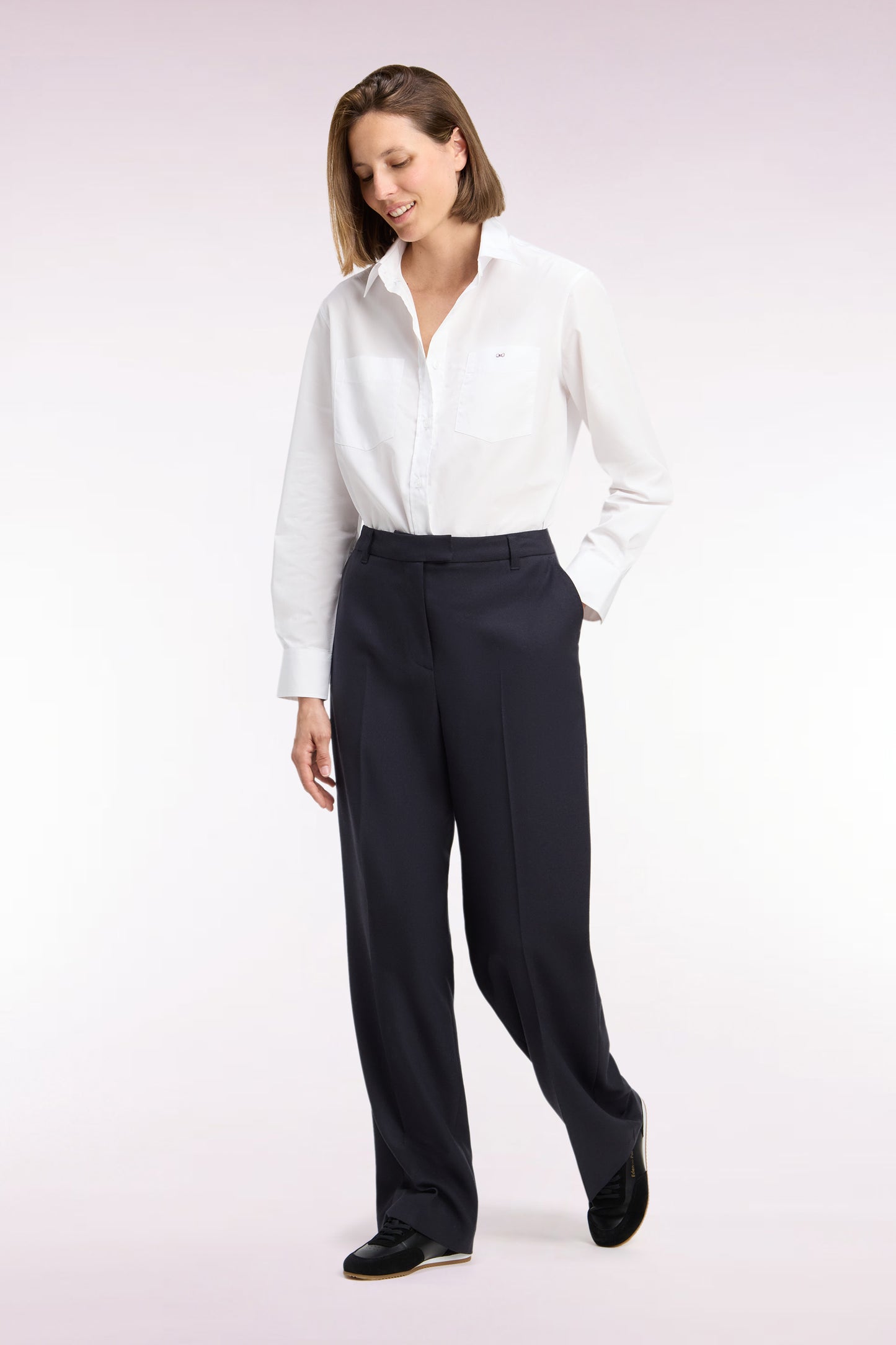 Pantalon tailleur en maille stretch marine coupe droite