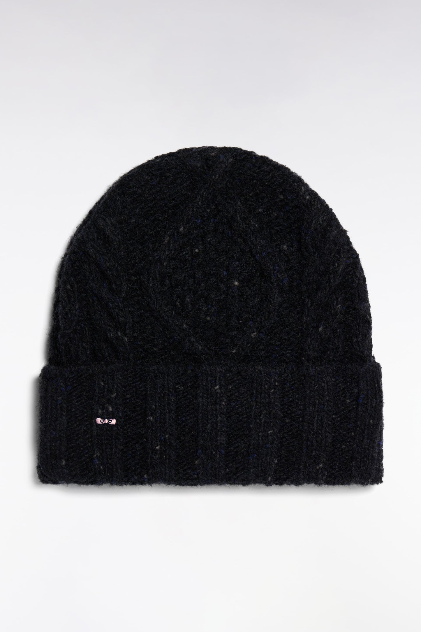 Bonnet en maille torsadée gris