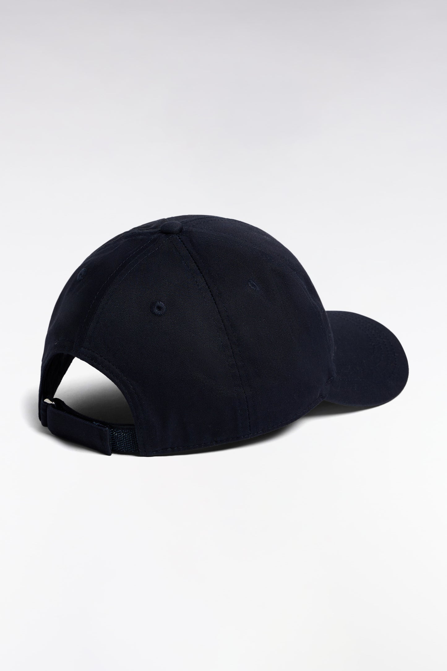 Casquette en twill de coton marine à broderie écusson