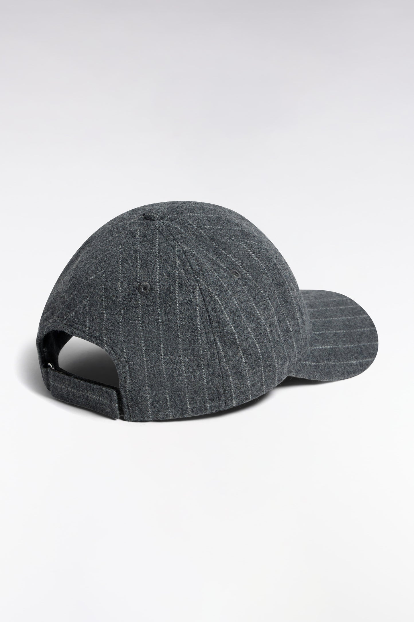 Casquette en drap de laine rayé grise