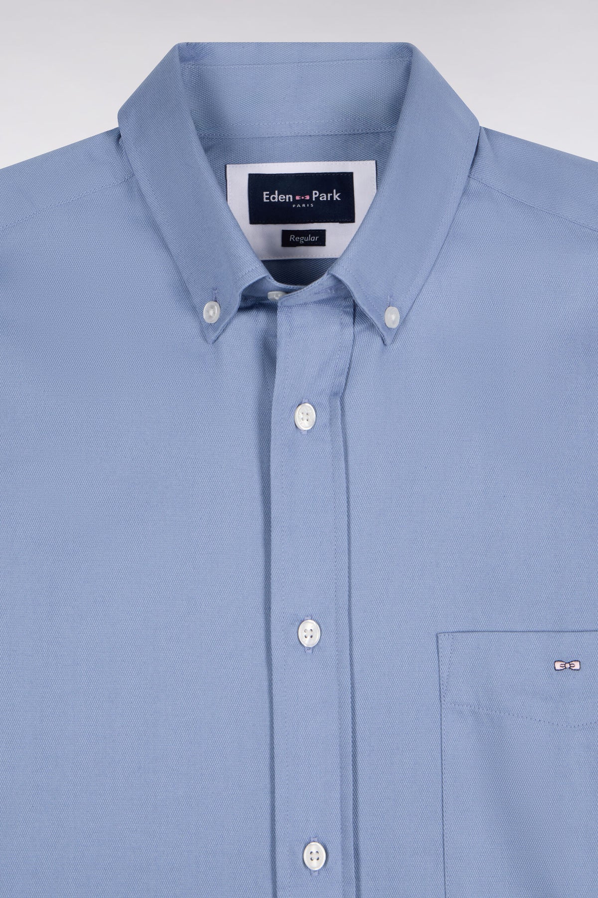Chemise en piqué de coton ciel coupe droite