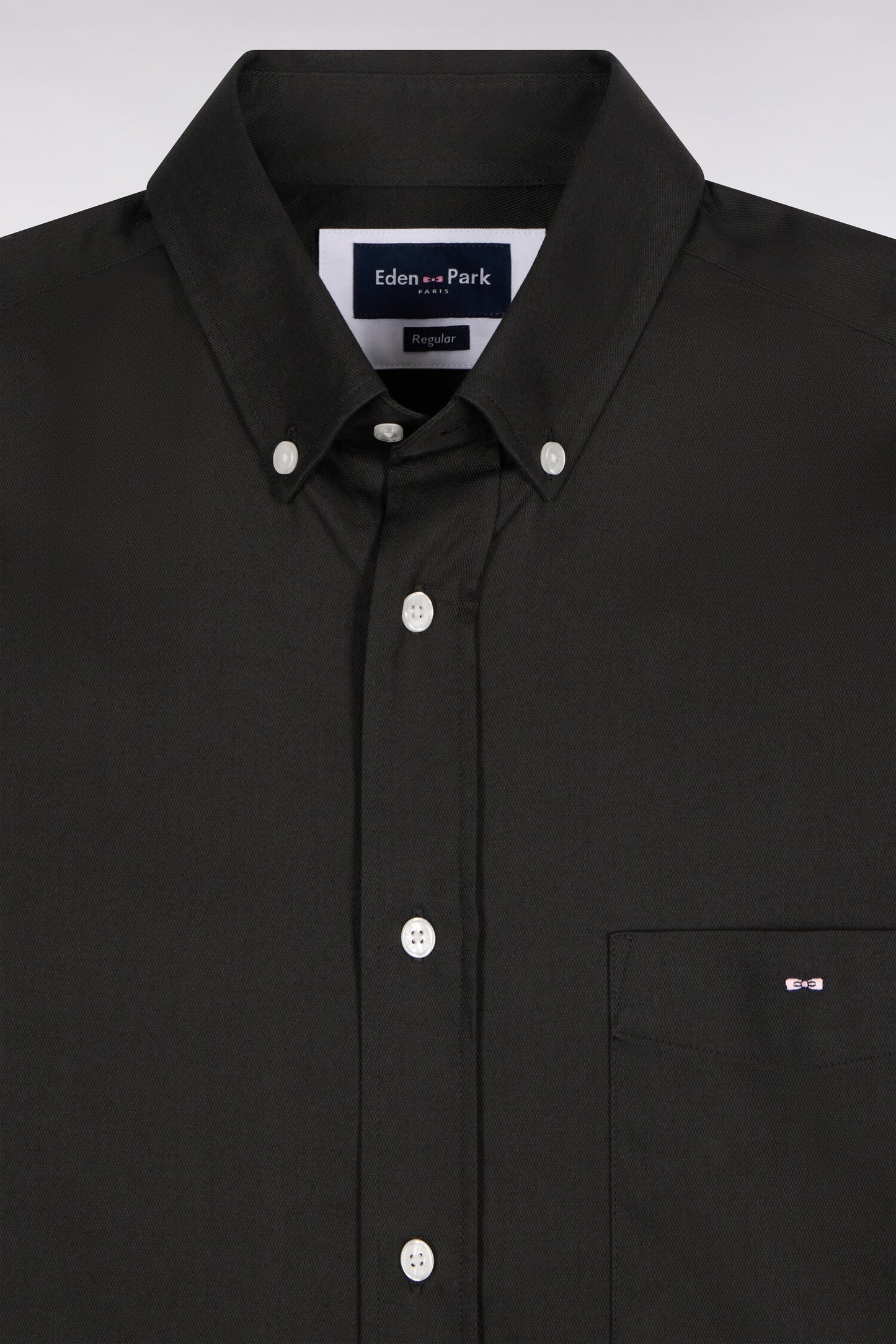 Chemise en piqué de coton kaki coupe droite