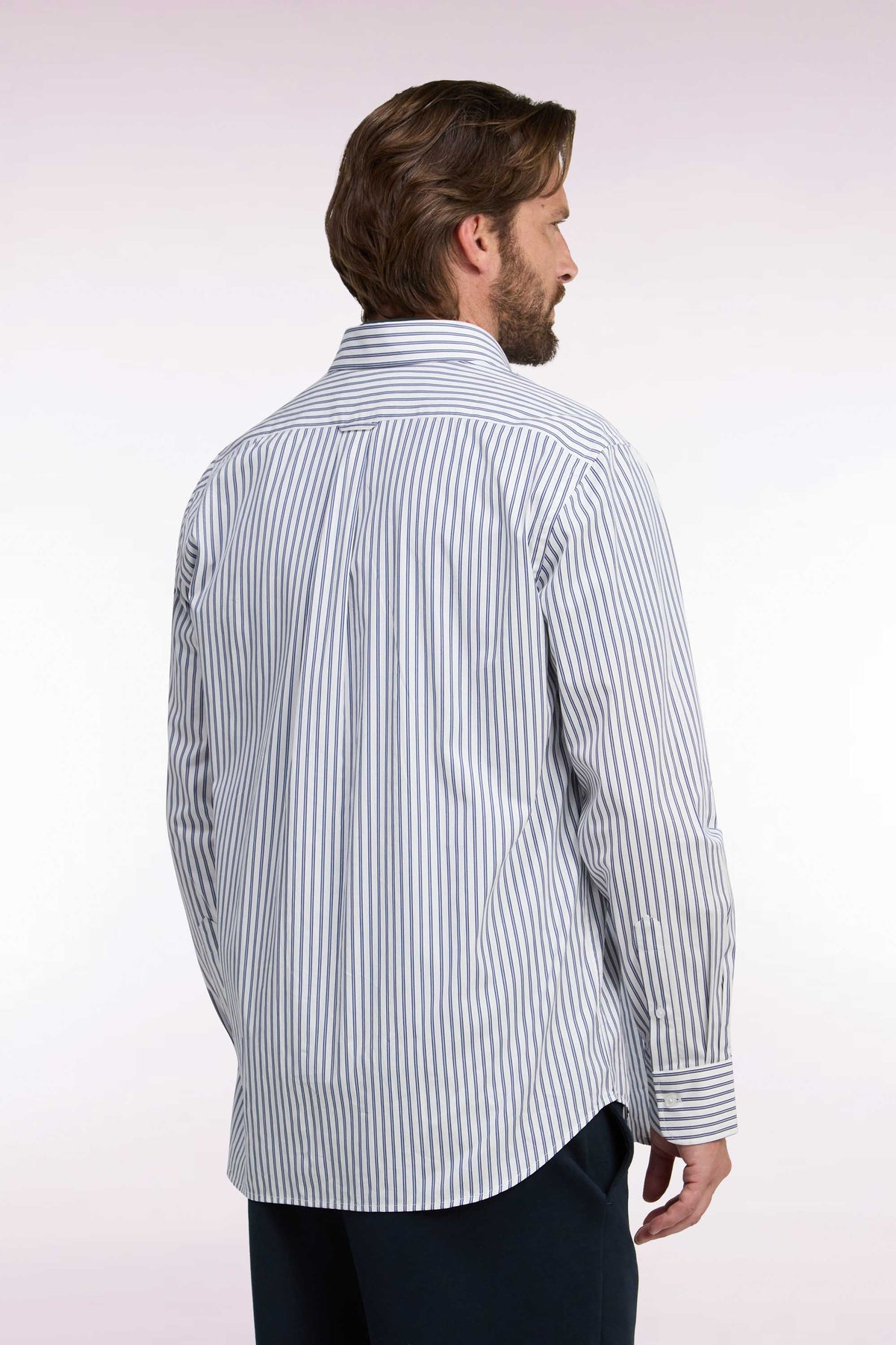 Chemise à rayures en coton marine et blanc coupe droite