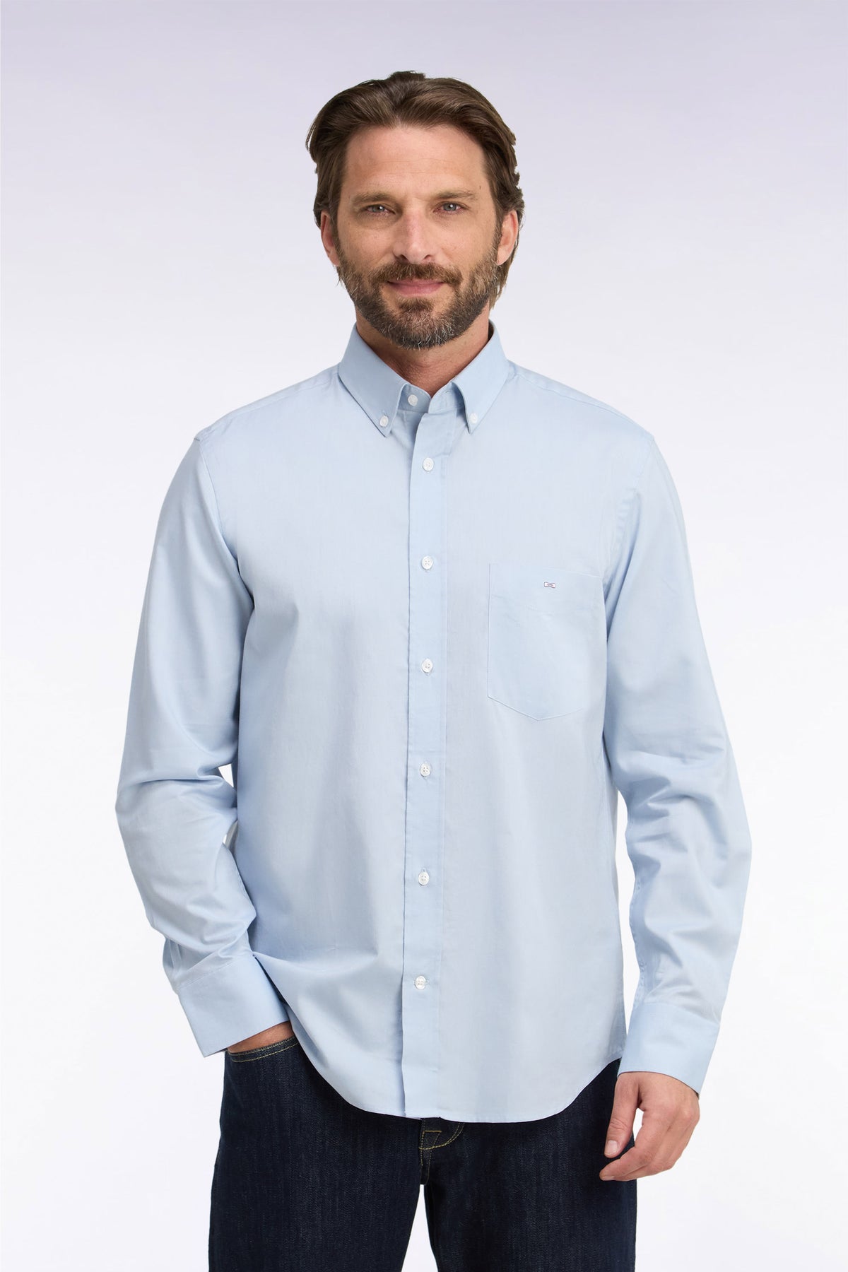 Plain light gray cotton shirt, straight cut