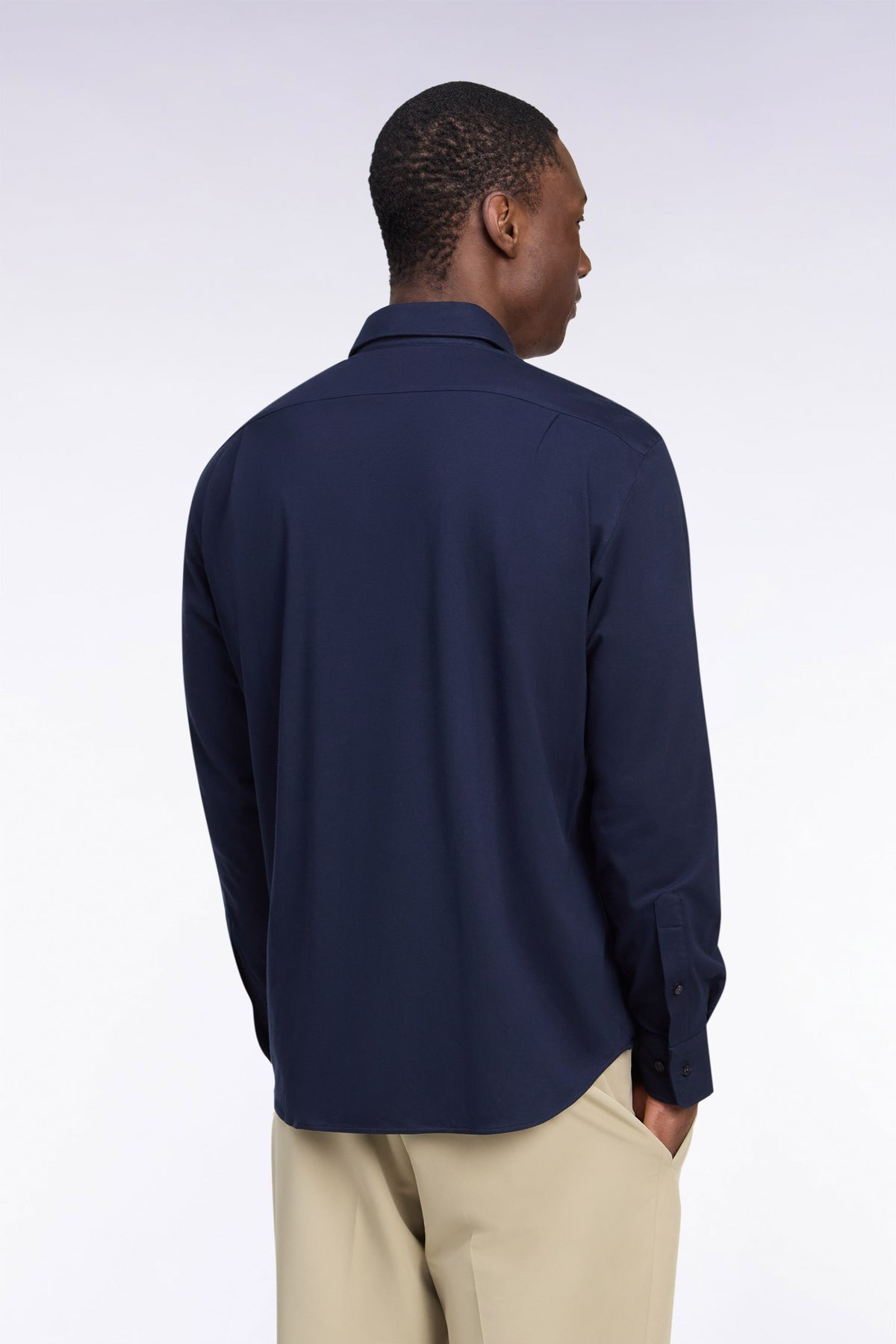 Chemise en coton stretch marine coupe droite