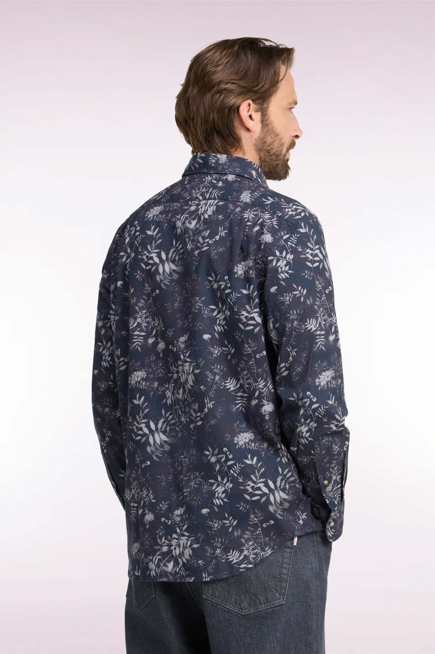Chemise en coton à imprimé végétal coupe droite