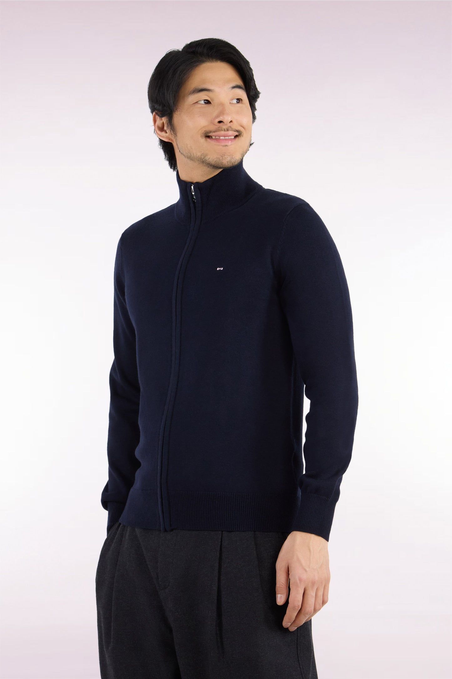 Cardigan zippé en laine et coton marine coupe droite
