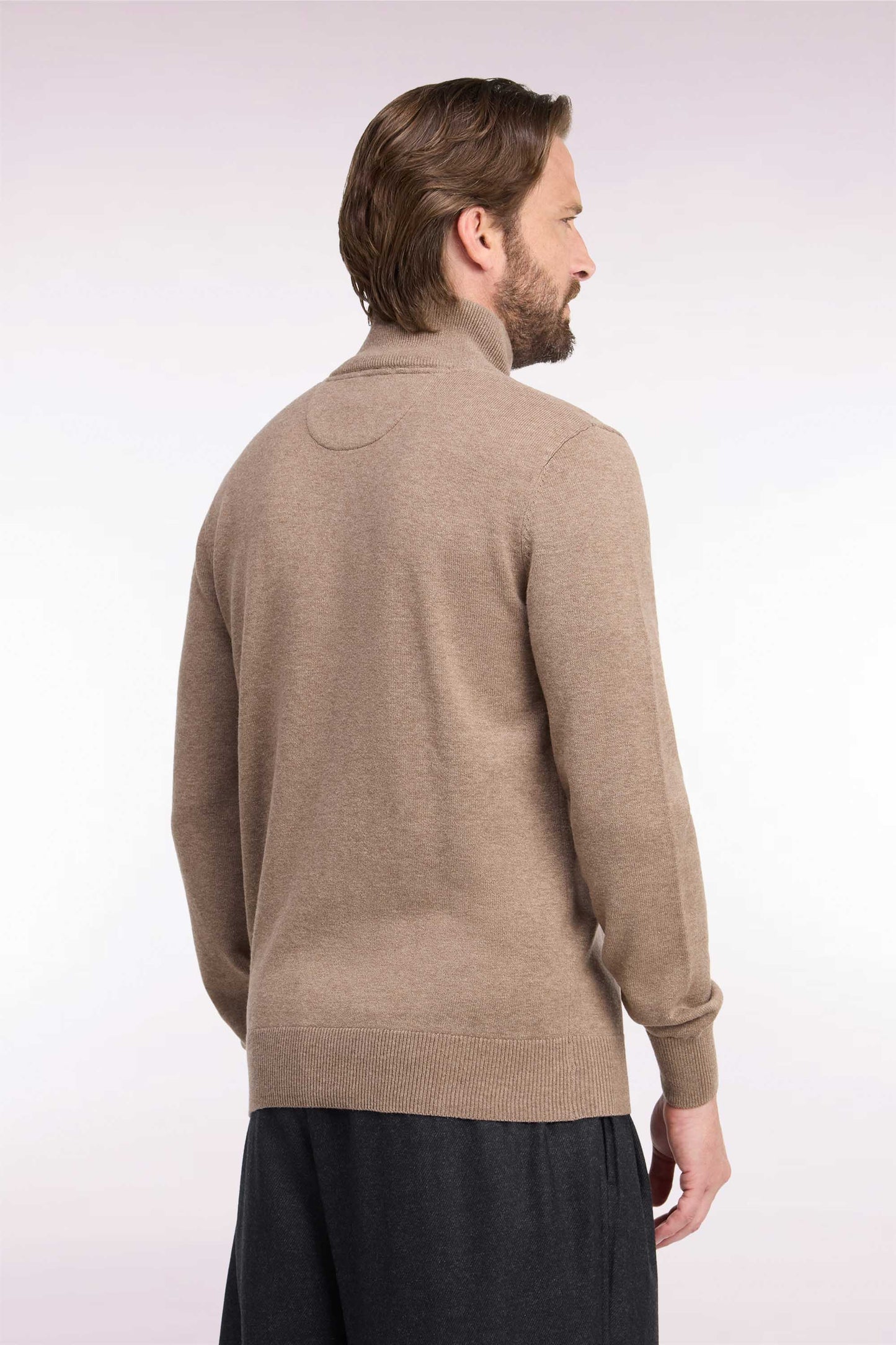 Cardigan zippé en laine et coton marron coupe droite