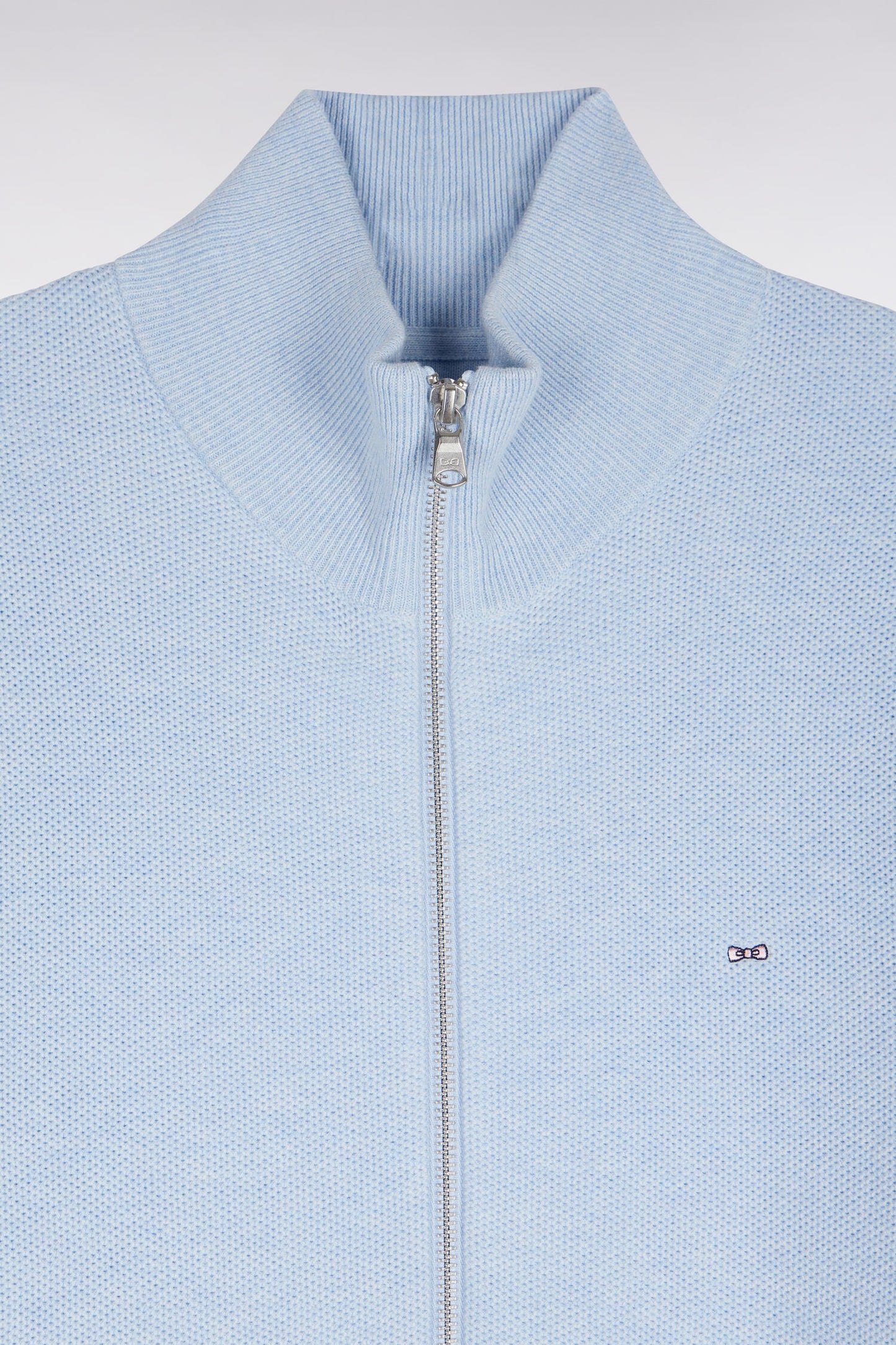 Cardigan zippé en coton bleu ciel coupe droite