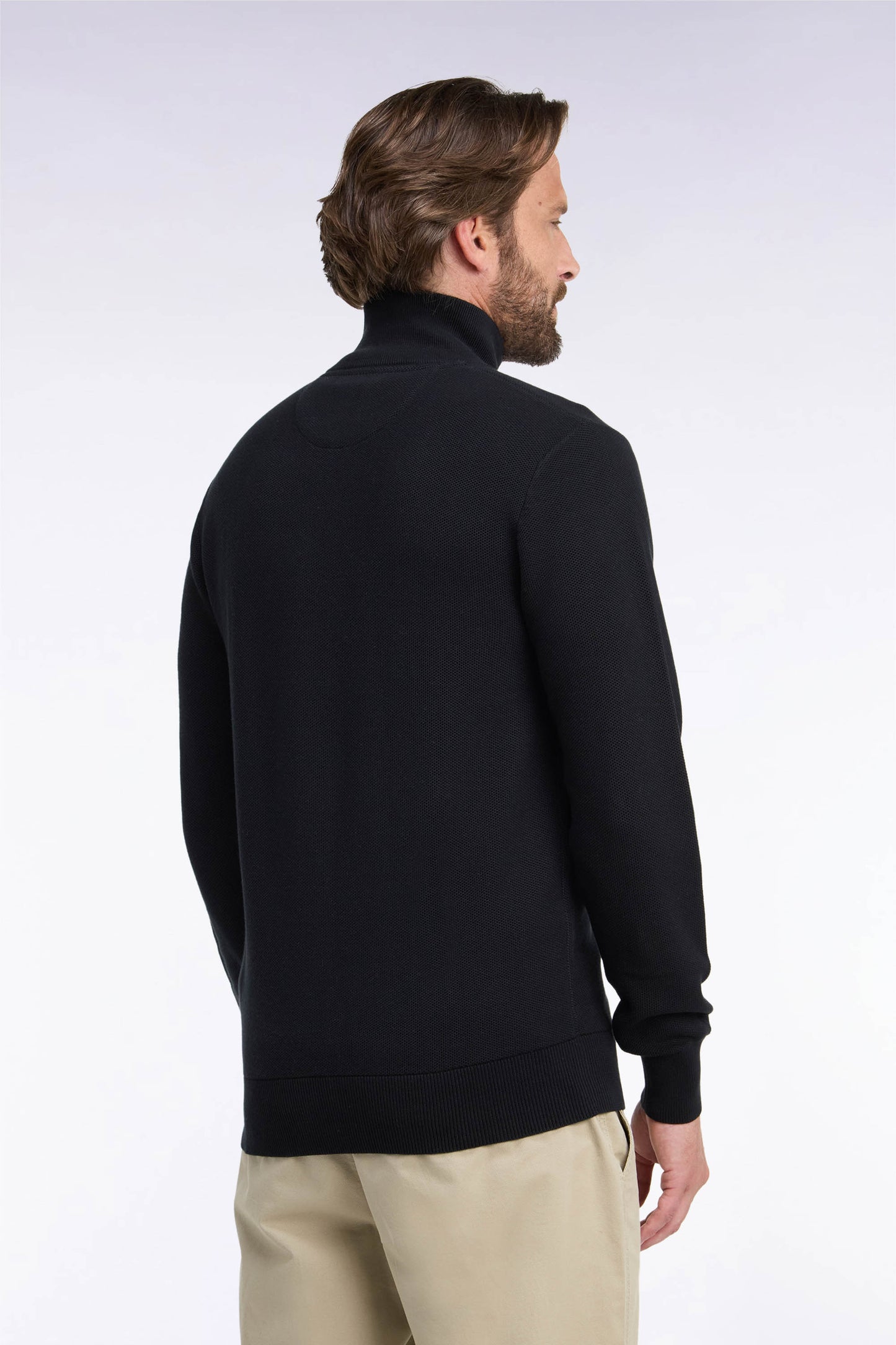 Cardigan zippé en coton noir coupe droite