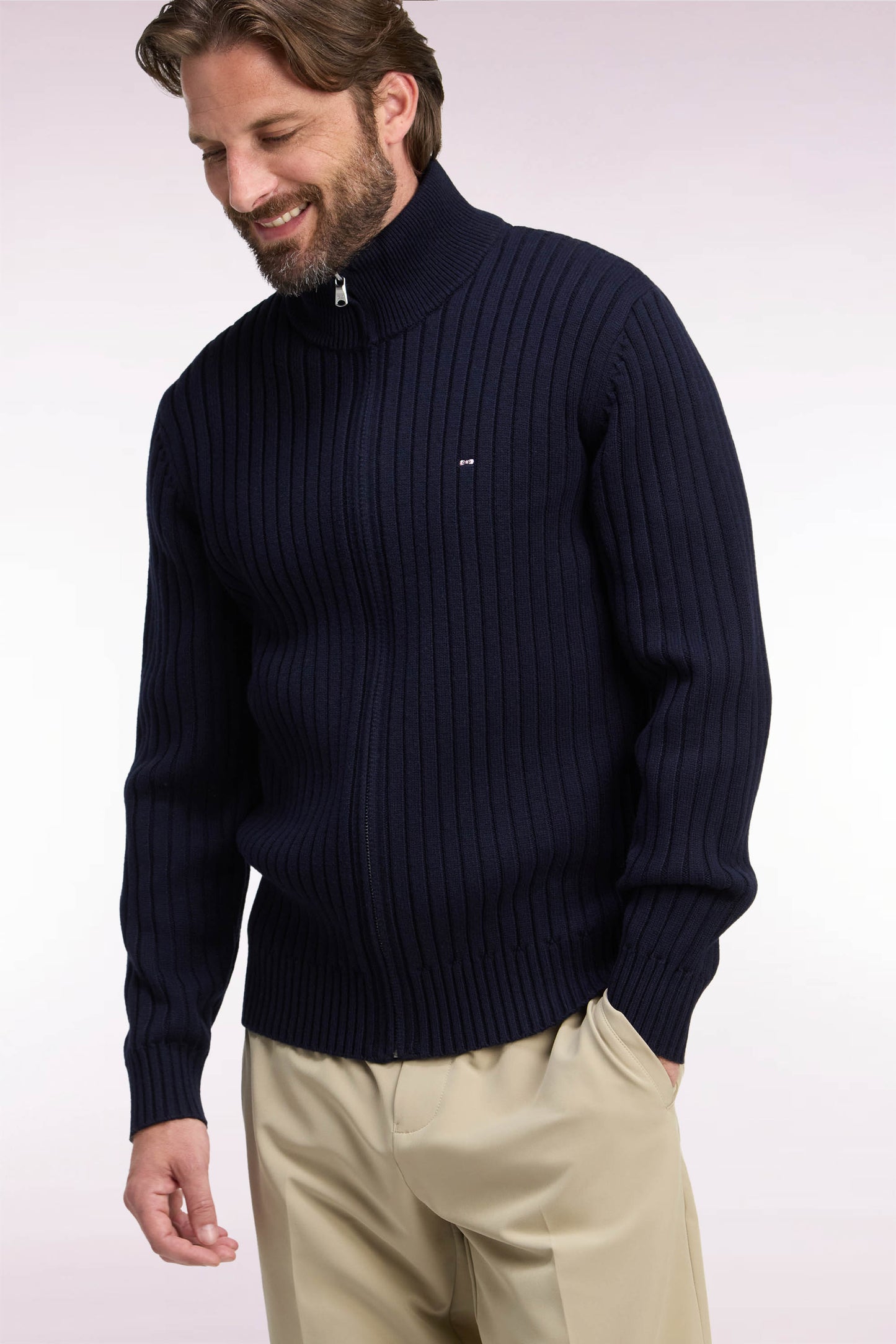 Cardigan zippé à col camionneur en laine et coton marine côtelé coupe droite