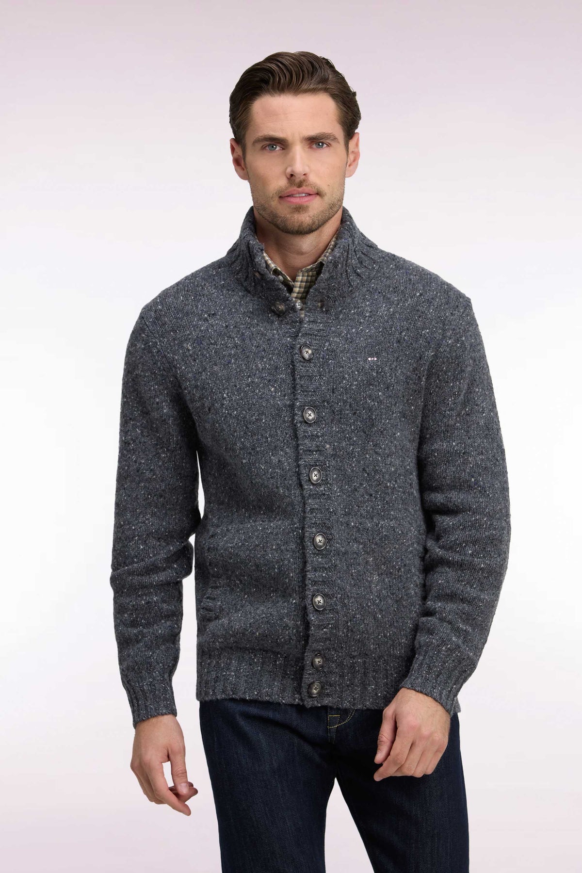 Cardigan boutonné en maille épaisse chinée gris coupe droite