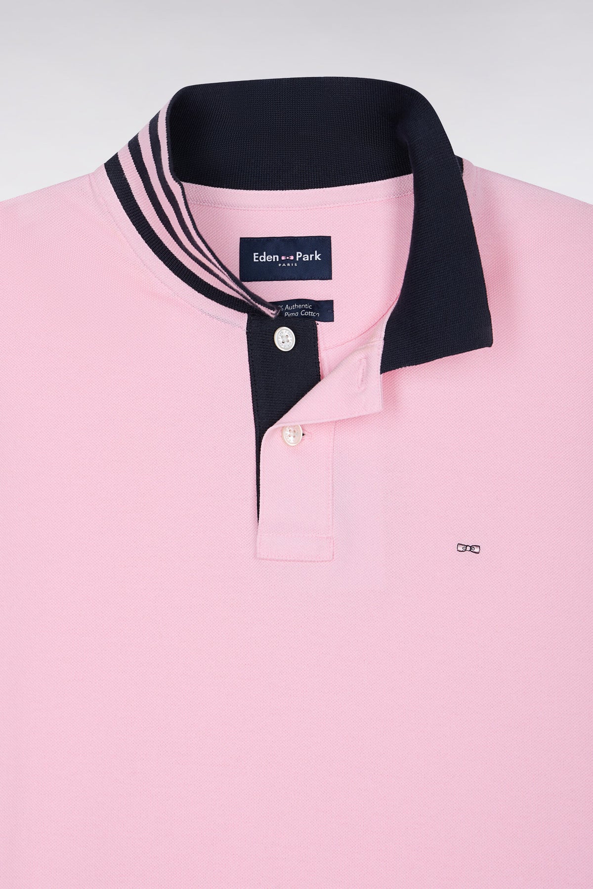 Polo manches courtes sous-col rayé en coton Pima rose coupe droite