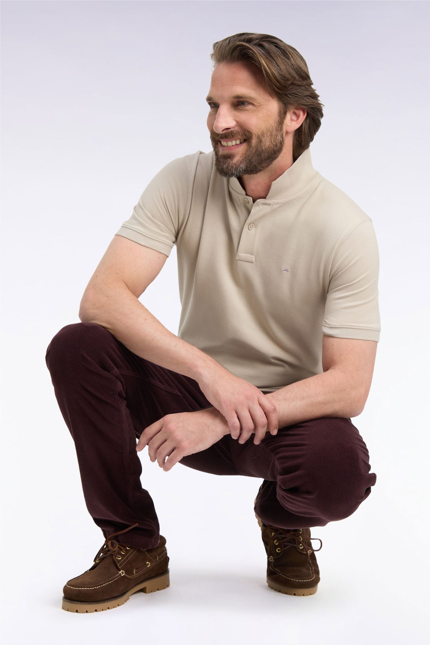 Polo manches courtes en coton Pima beige coupe droite