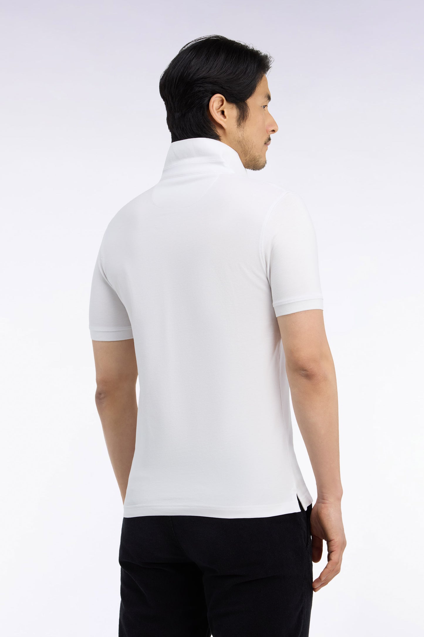 Polo manches courtes en coton stretch blanc coupe ajustée