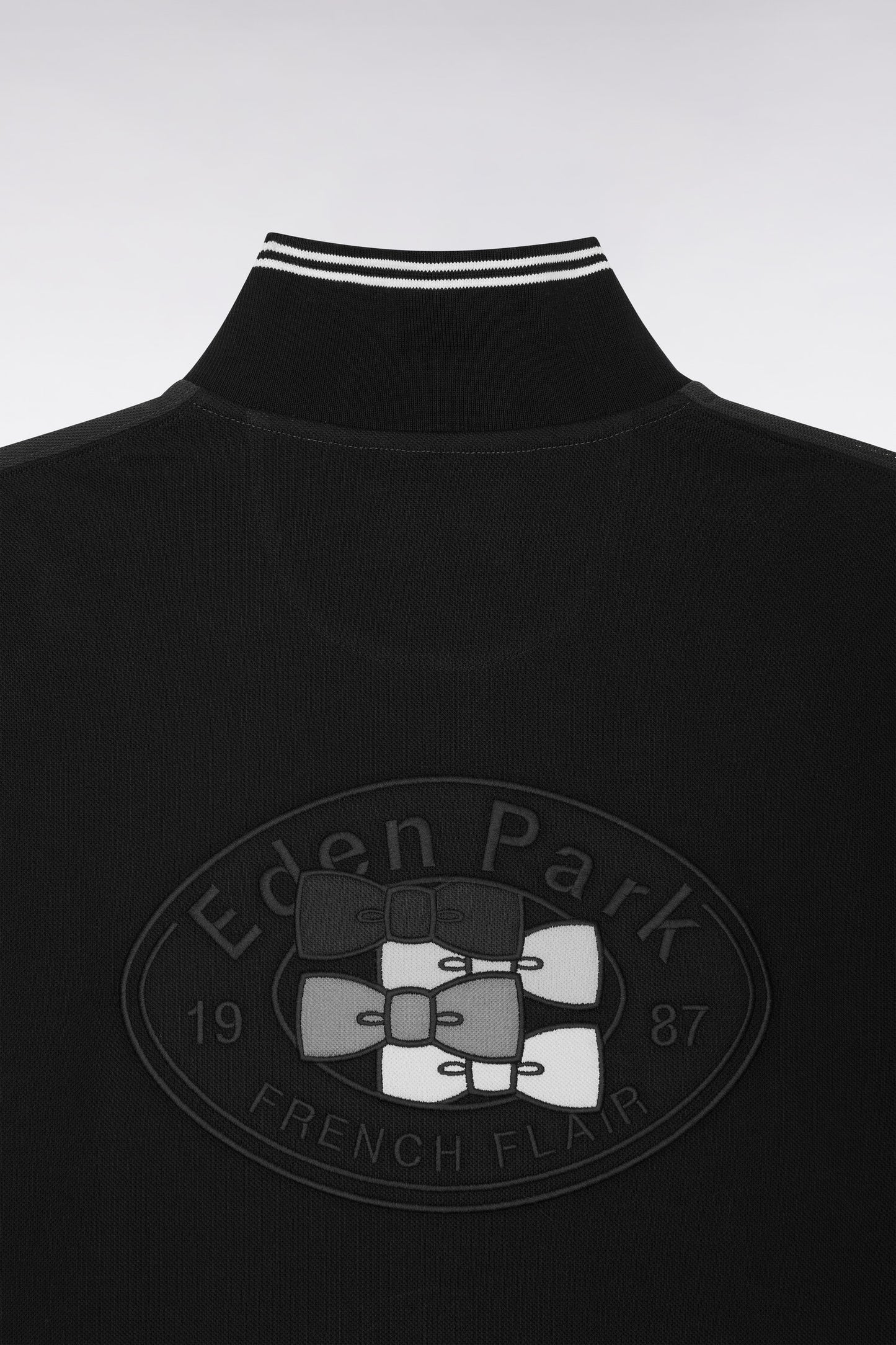 Polo manches courtes en coton tricolore gris coupe droite