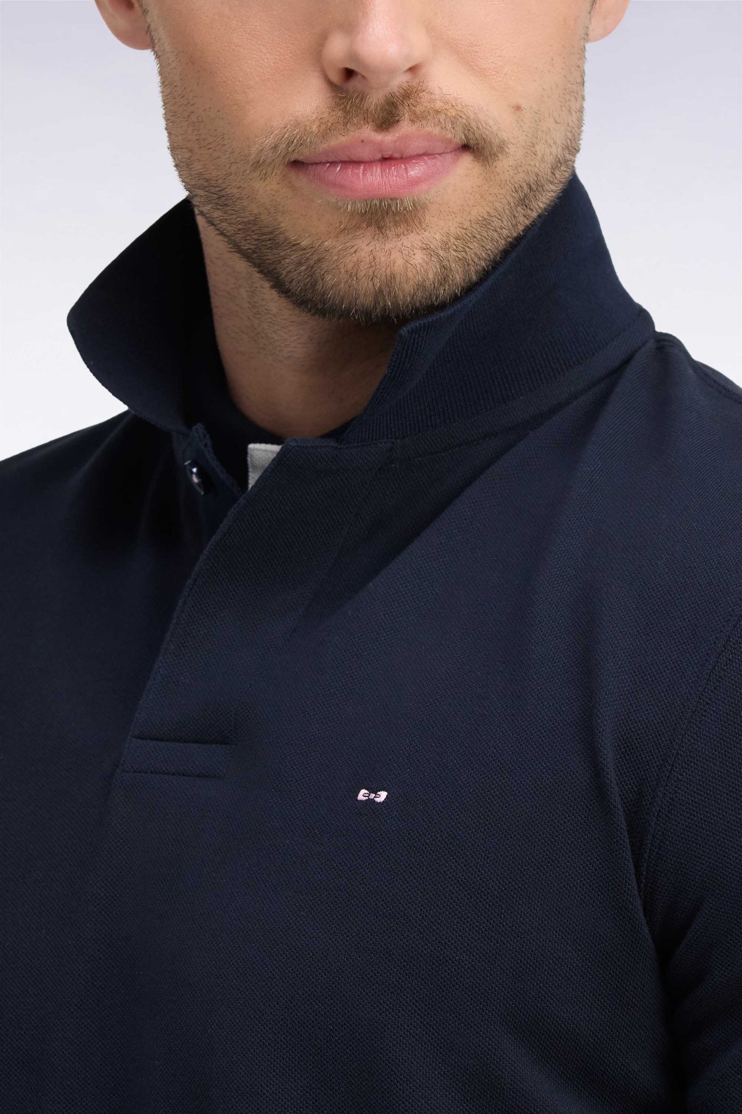 Polo à manches longues en piqué coton marine broderie dos