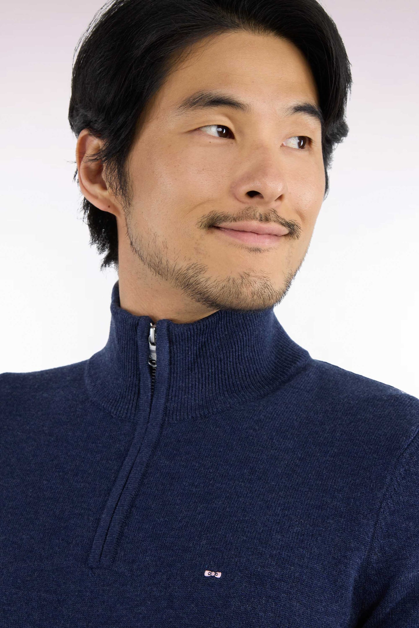 Pull col camionneur en laine et coton bleu coupe droite