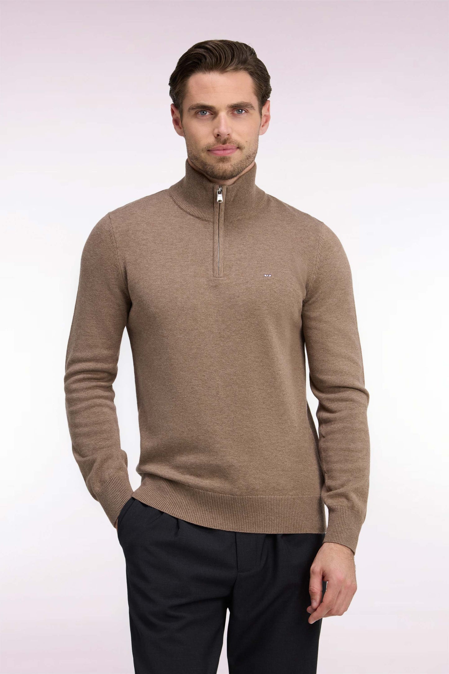 Pull col camionneur en laine et coton marron coupe droite