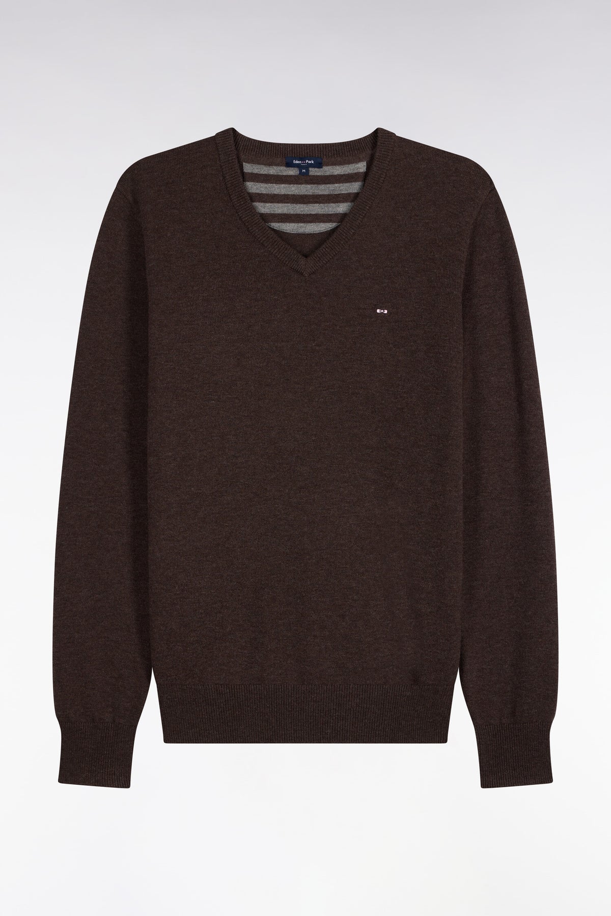 Pull col V en laine et coton marron coupe droite