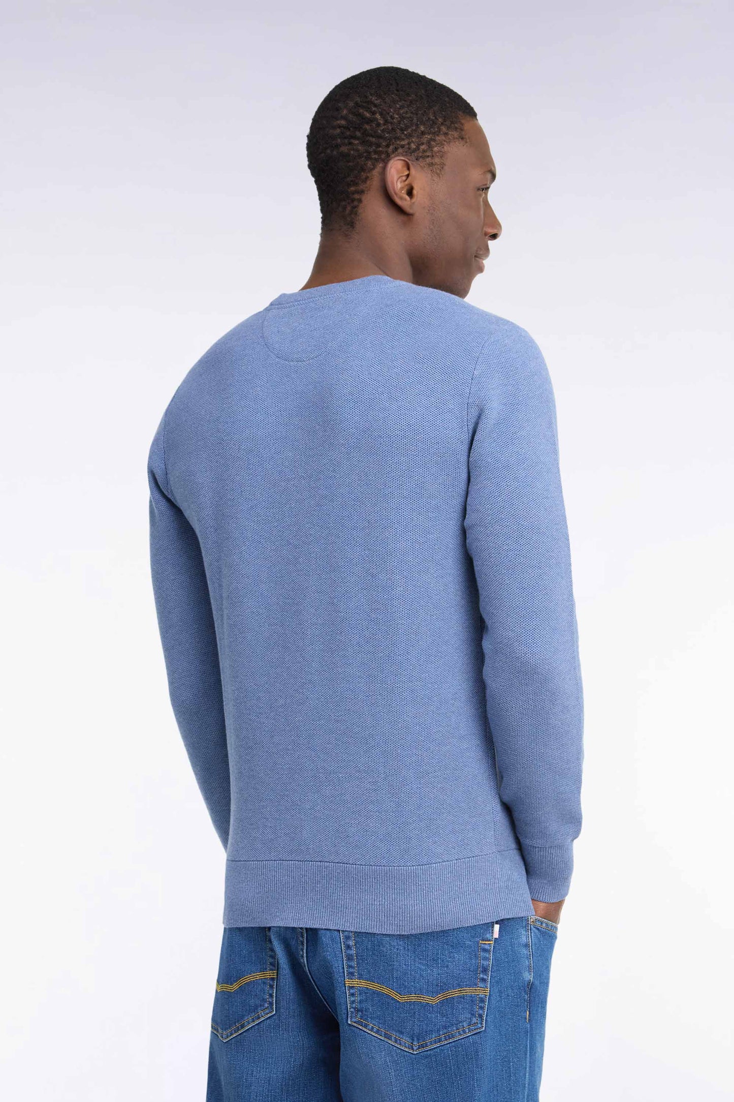 Pull col rond en coton bleu  coupe droite