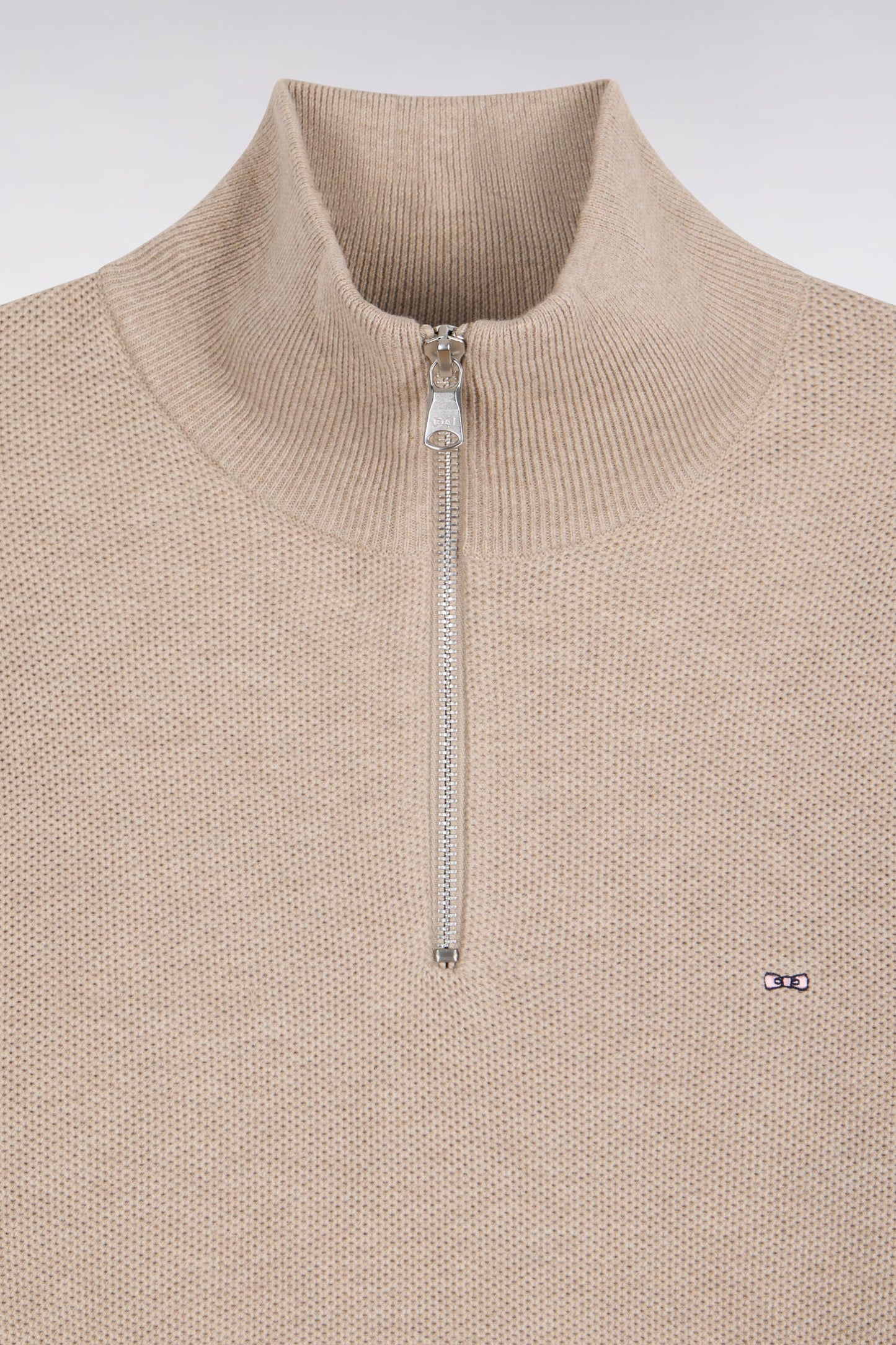 Pull col camionneur en coton beige coupe droite