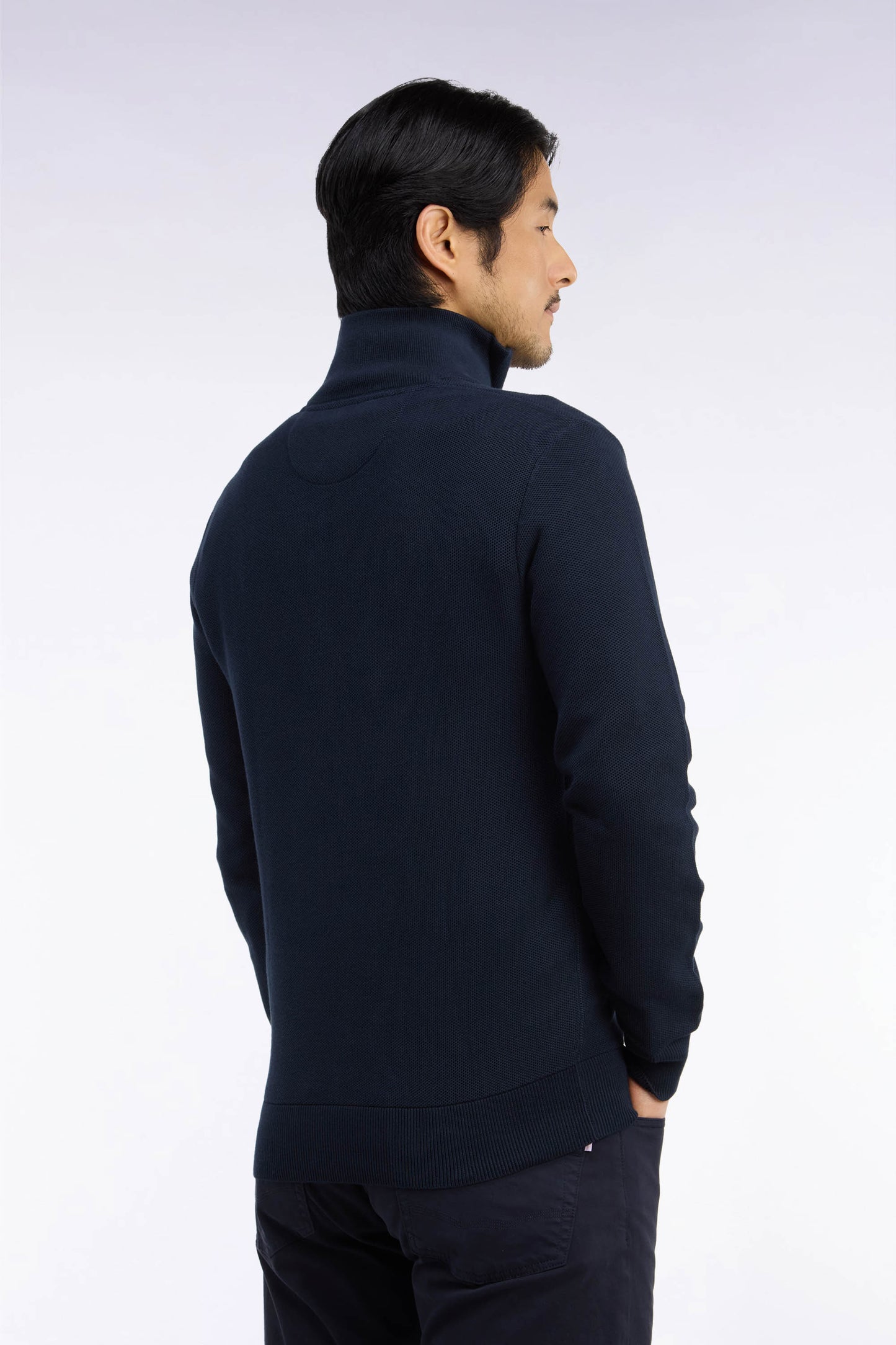 Pull col camionneur en coton marine coupe droite