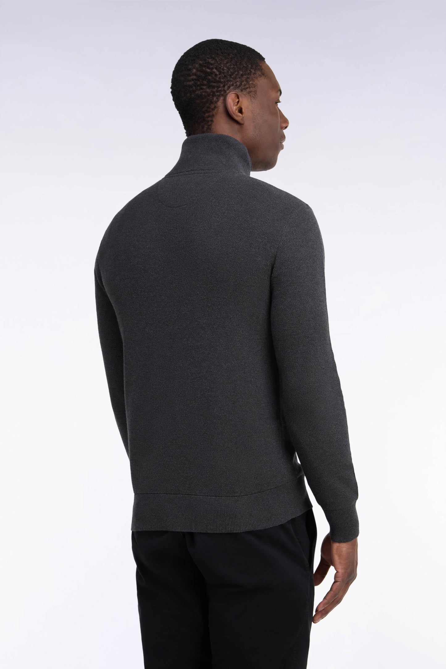 Pull col camionneur en coton gris foncé coupe droite