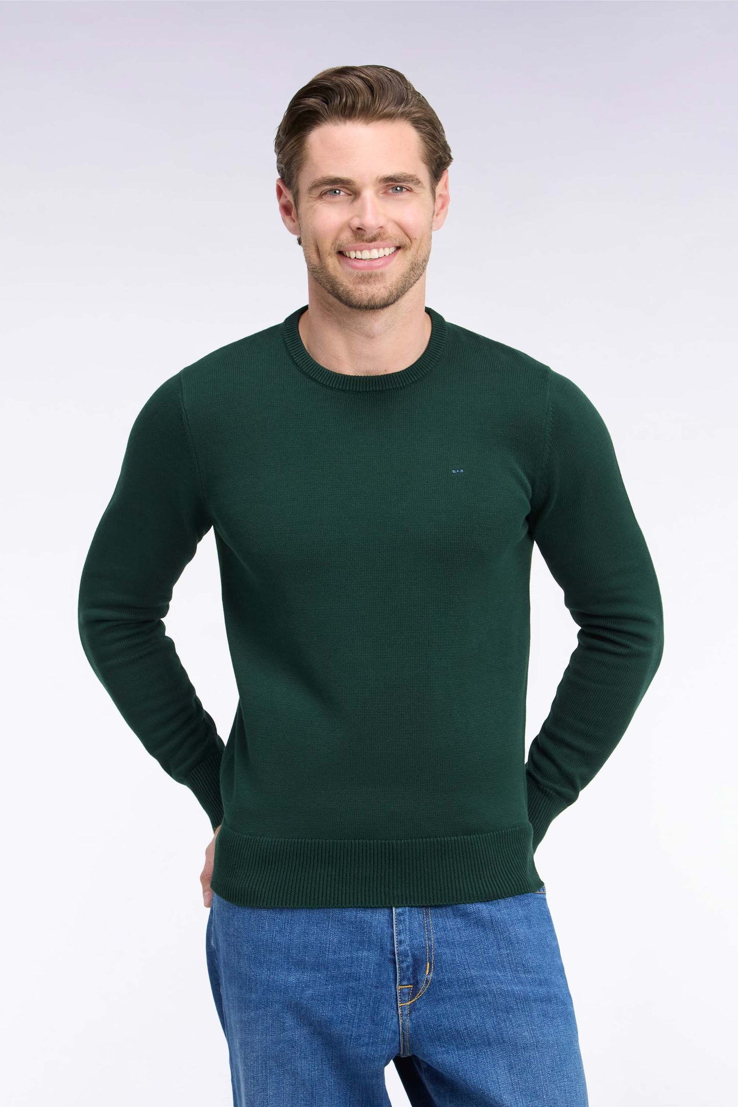 Pull à col rond en coton vert forêt
