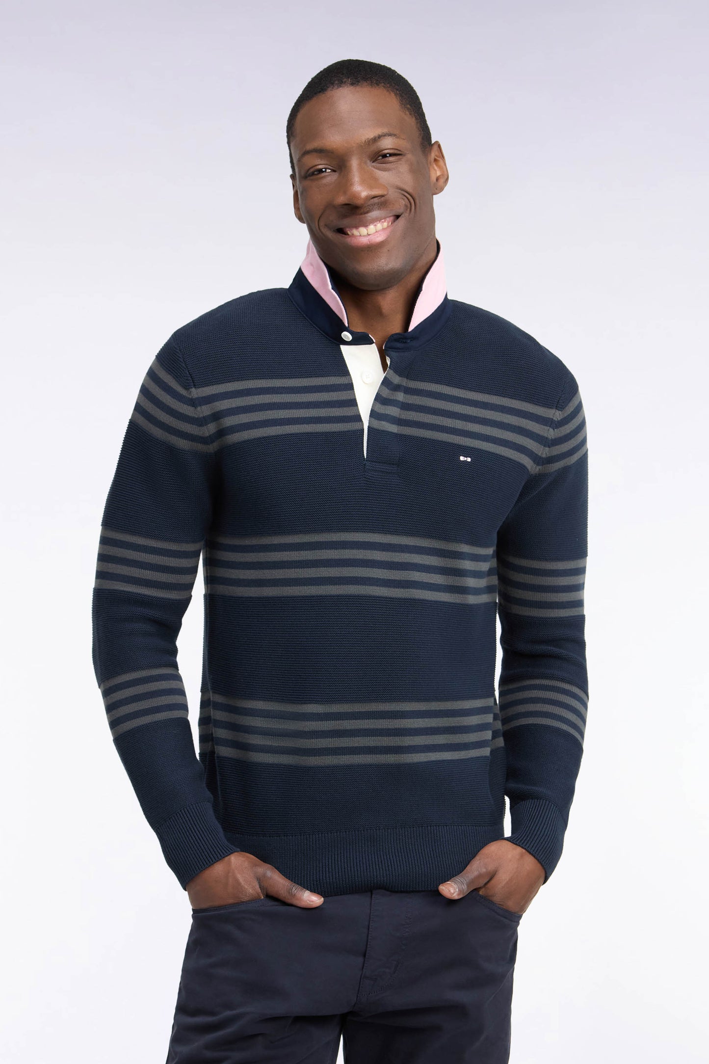 Pull à col maillot en coton kaki et marine coupe droite