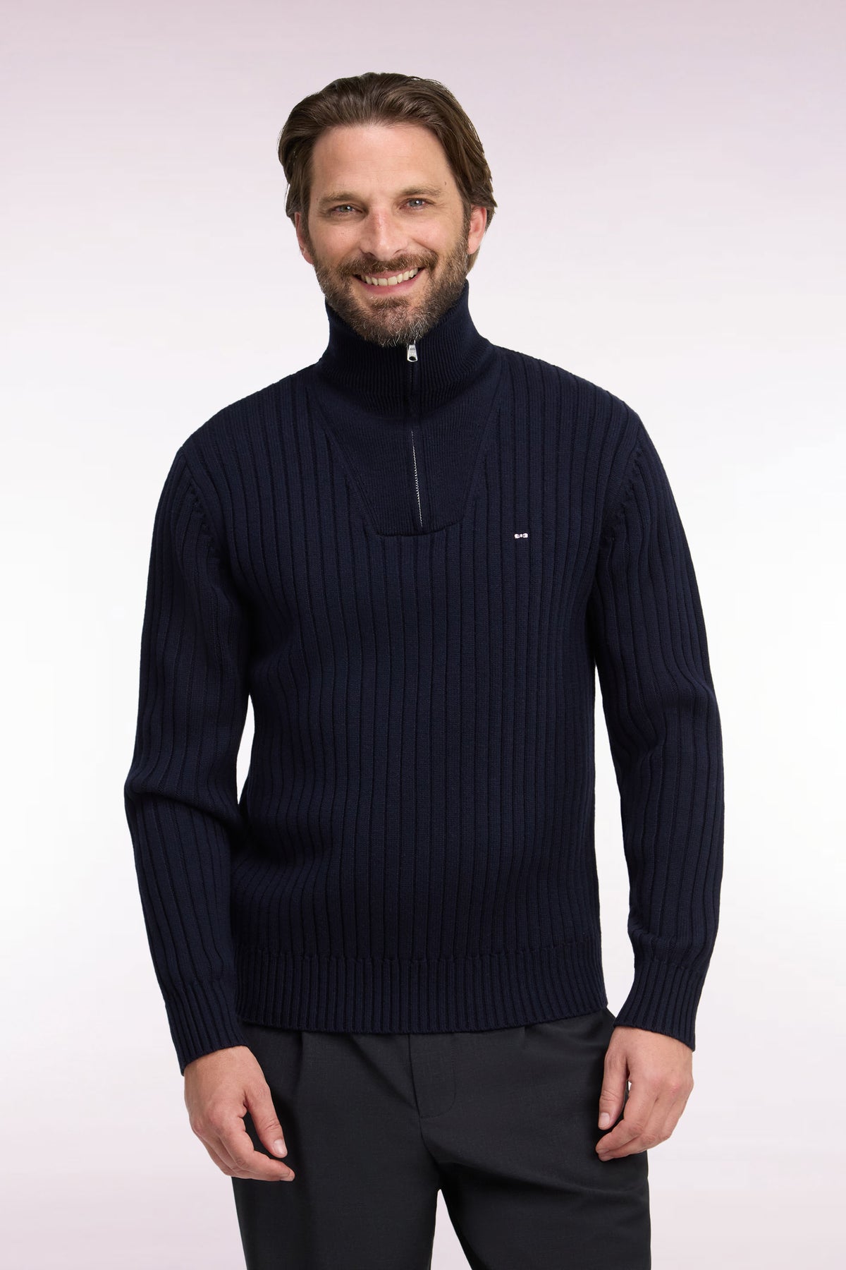 Straight cut ribbed navy wool and cotton trucker neck sweater