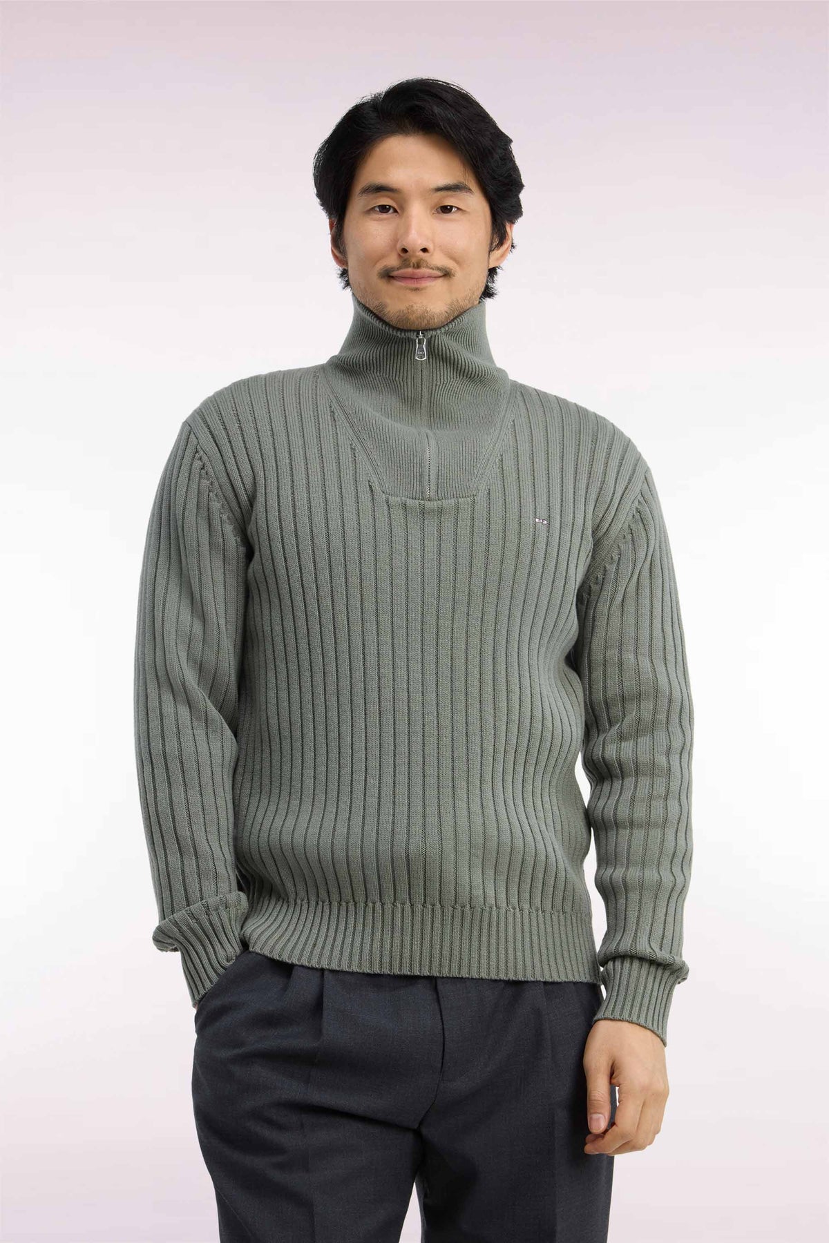 Straight cut ribbed olive green wool and cotton trucker neck sweater