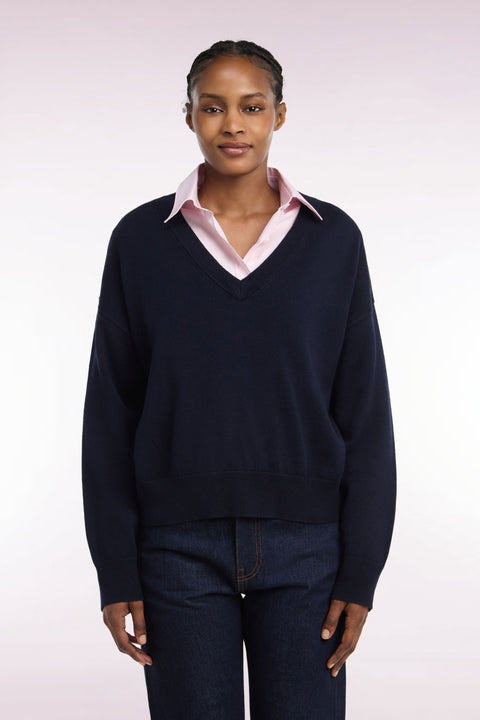 Pull col V en laine et coton marine coupe oversized - Image 3