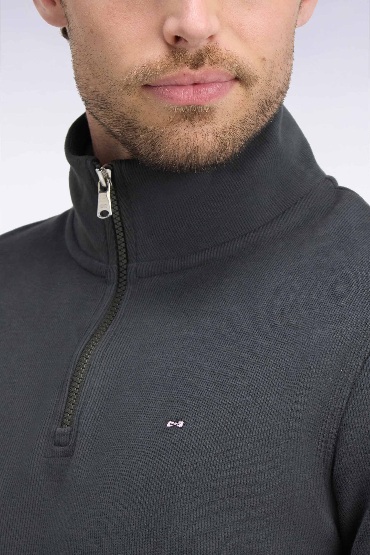 Sweatshirt col camionneur en molleton coton kaki coupe droite
