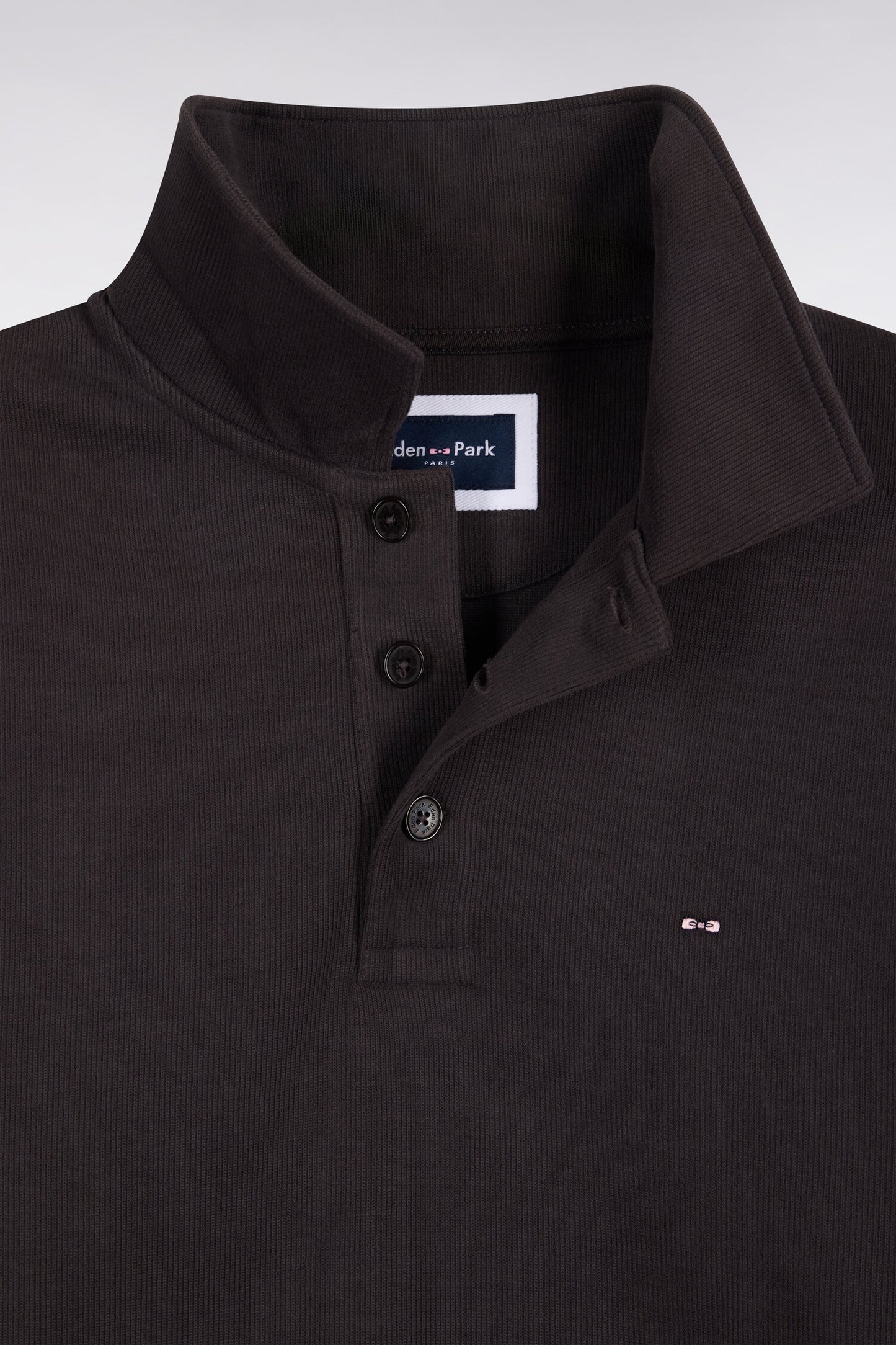 Sweatshirt col polo en coton marron coupe droite