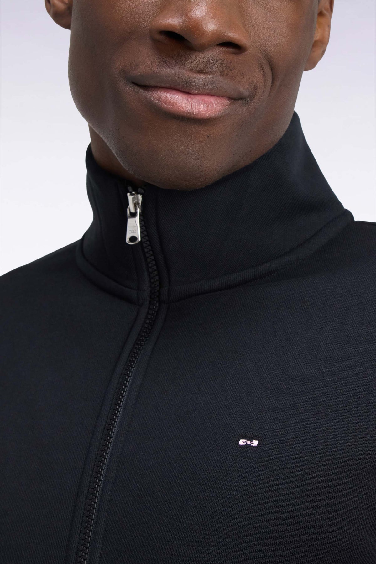 Straight cut black cotton trucker neck zipped sweatshirt