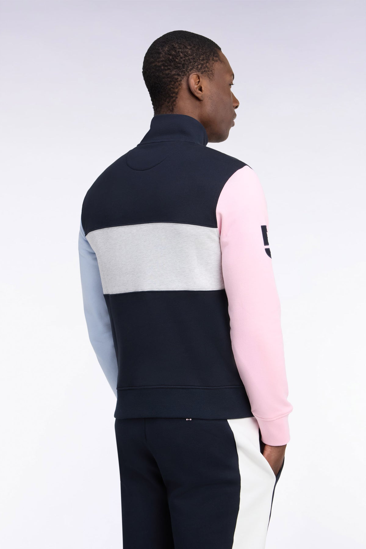 Sweatshirt col camionneur en coton marine à découpes coupe droite