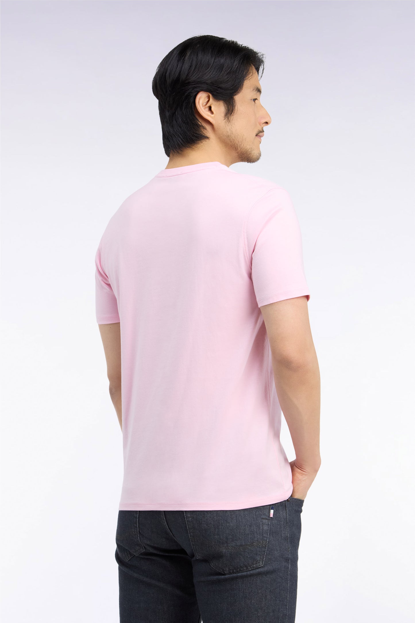 T-shirt manches courtes col rond en coton rose coupe droite