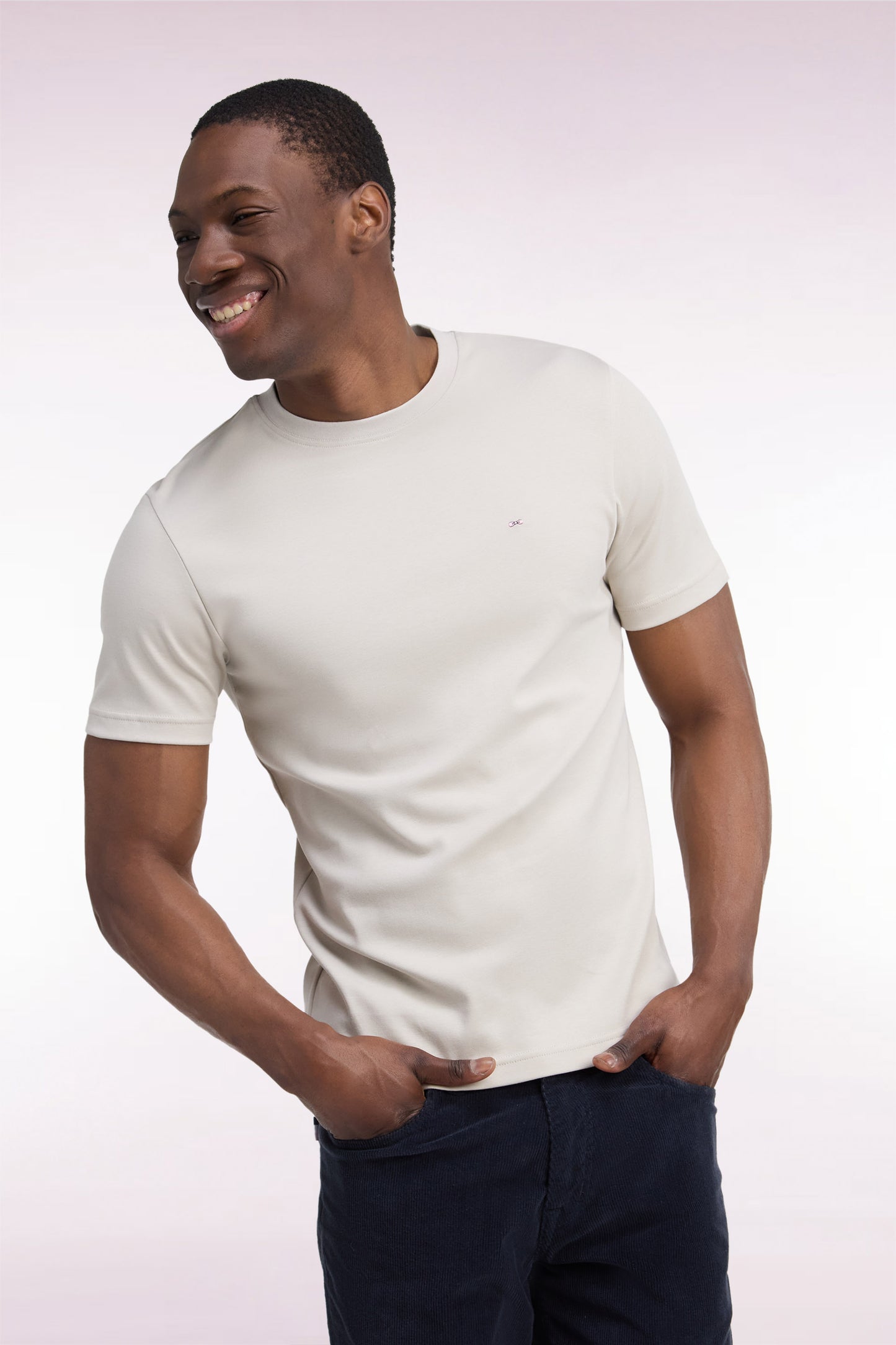 T-shirt manches courtes en coton grège coupe droite
