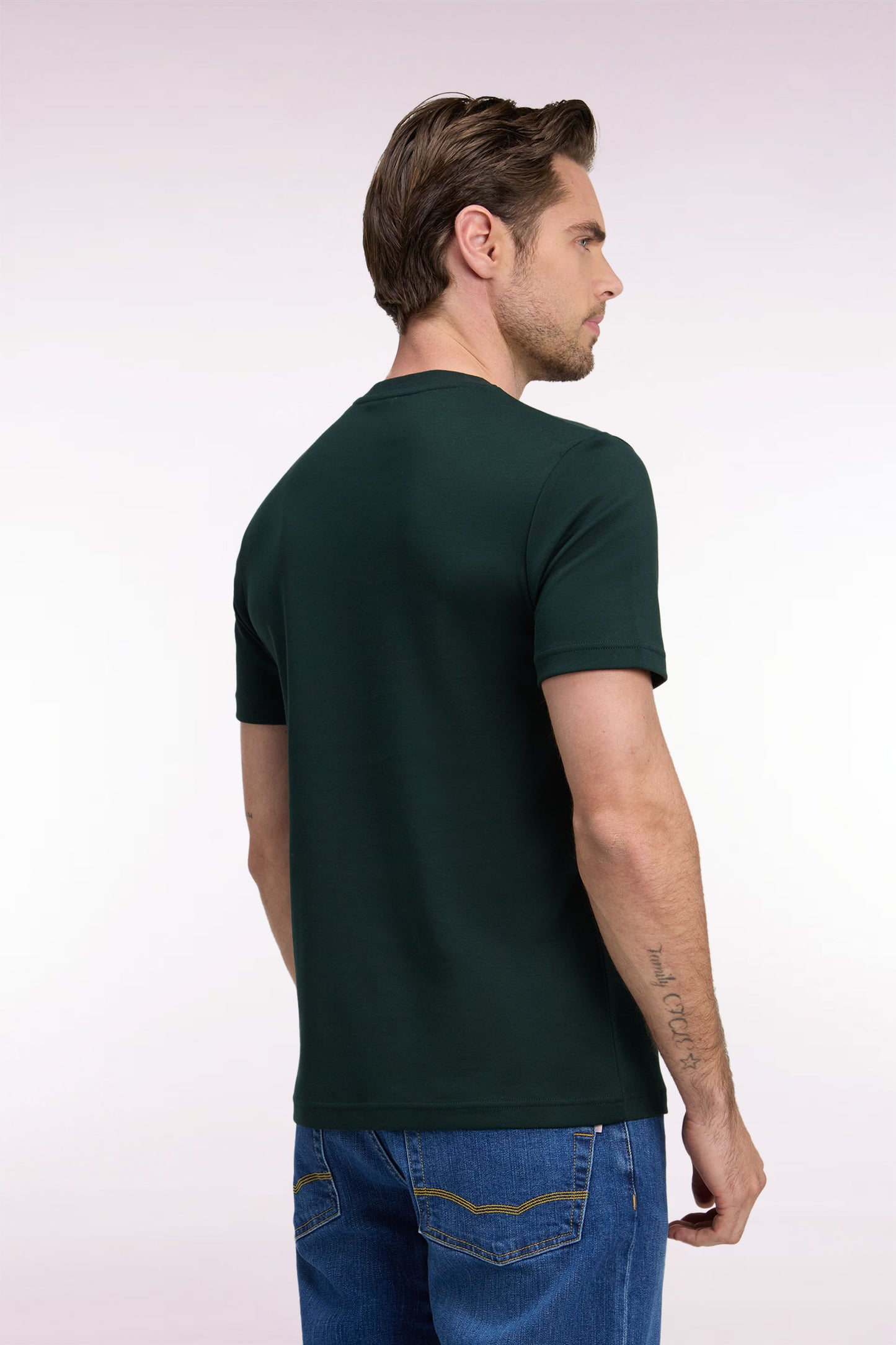 T-shirt manches courtes en coton vert foncé coupe droite