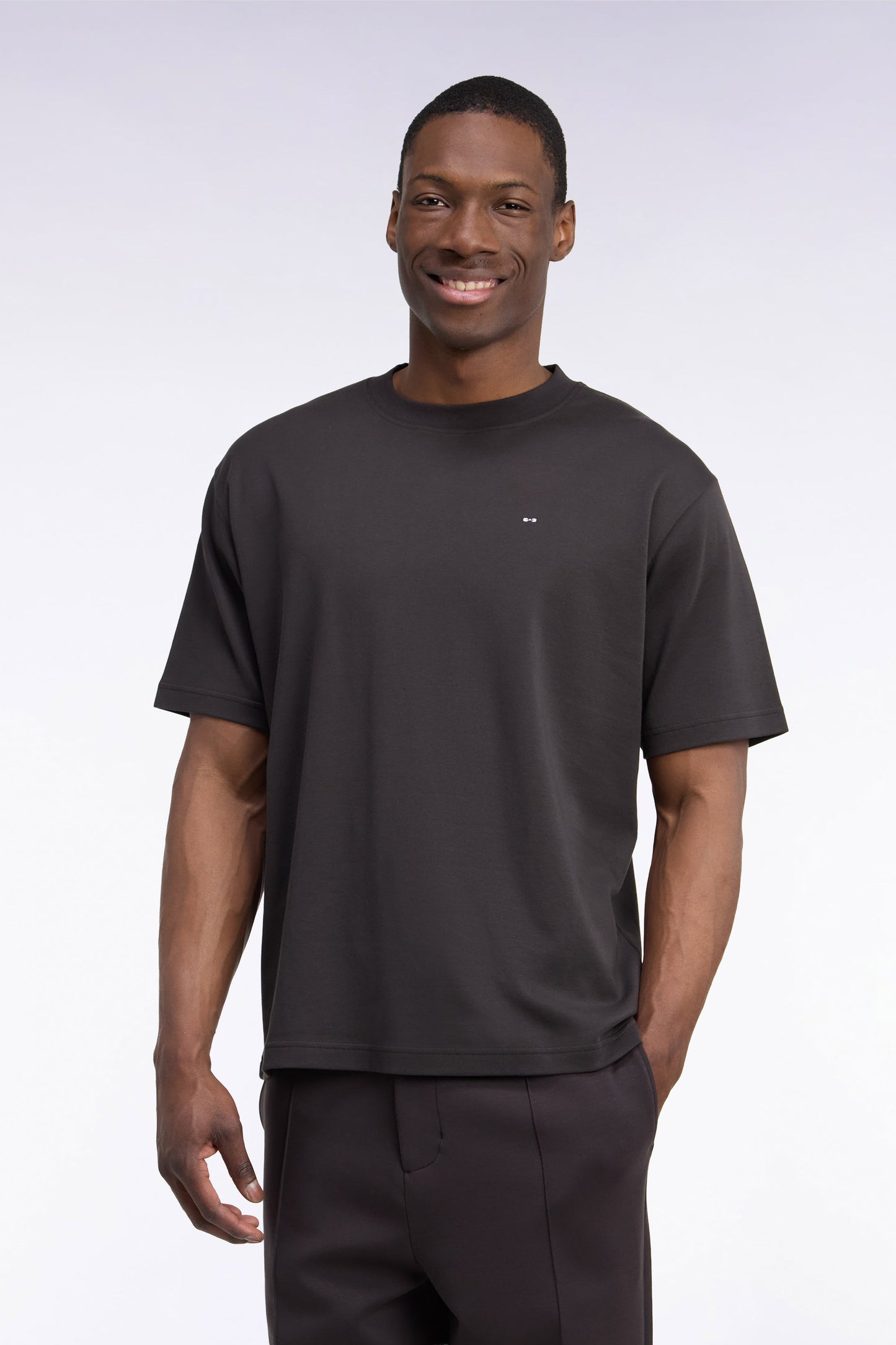 T-shirt col rond unisexe à manches courtes en coton mercerisé marron coupe loose